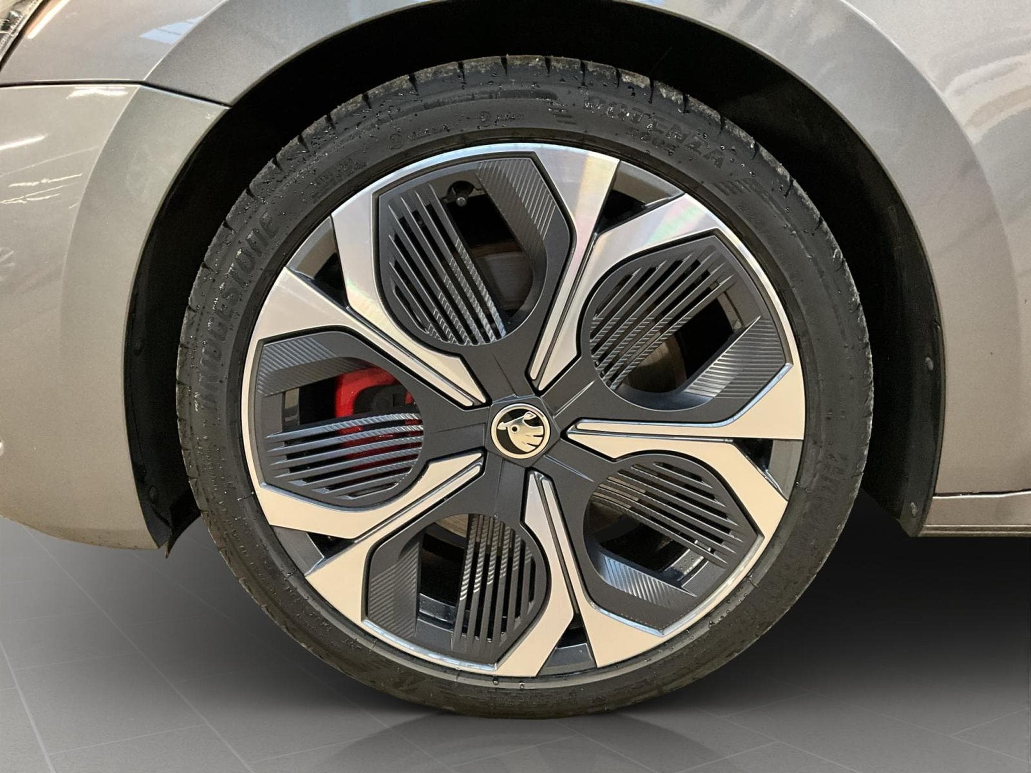 Skoda Octavia Combi+RS+DSG+Pano+360+AHK (2024) - Photo 8