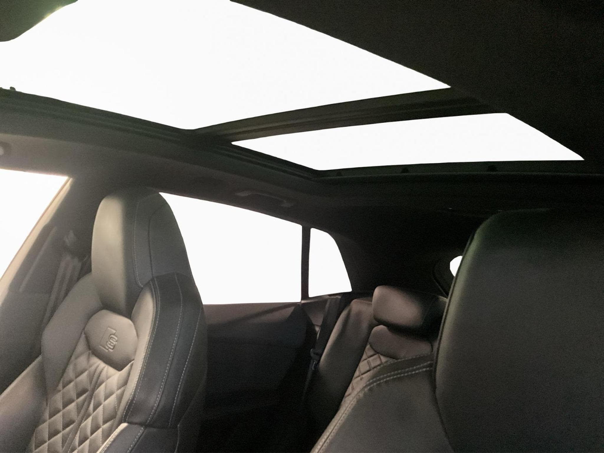 Audi SQ8 Quattro+Tiptronic+AHK+Pano (2022) - Photo 15