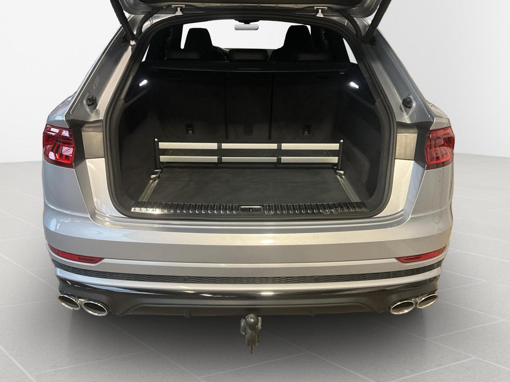 Audi SQ8 Quattro+Tiptronic+AHK+Pano (2022) - Photo 17