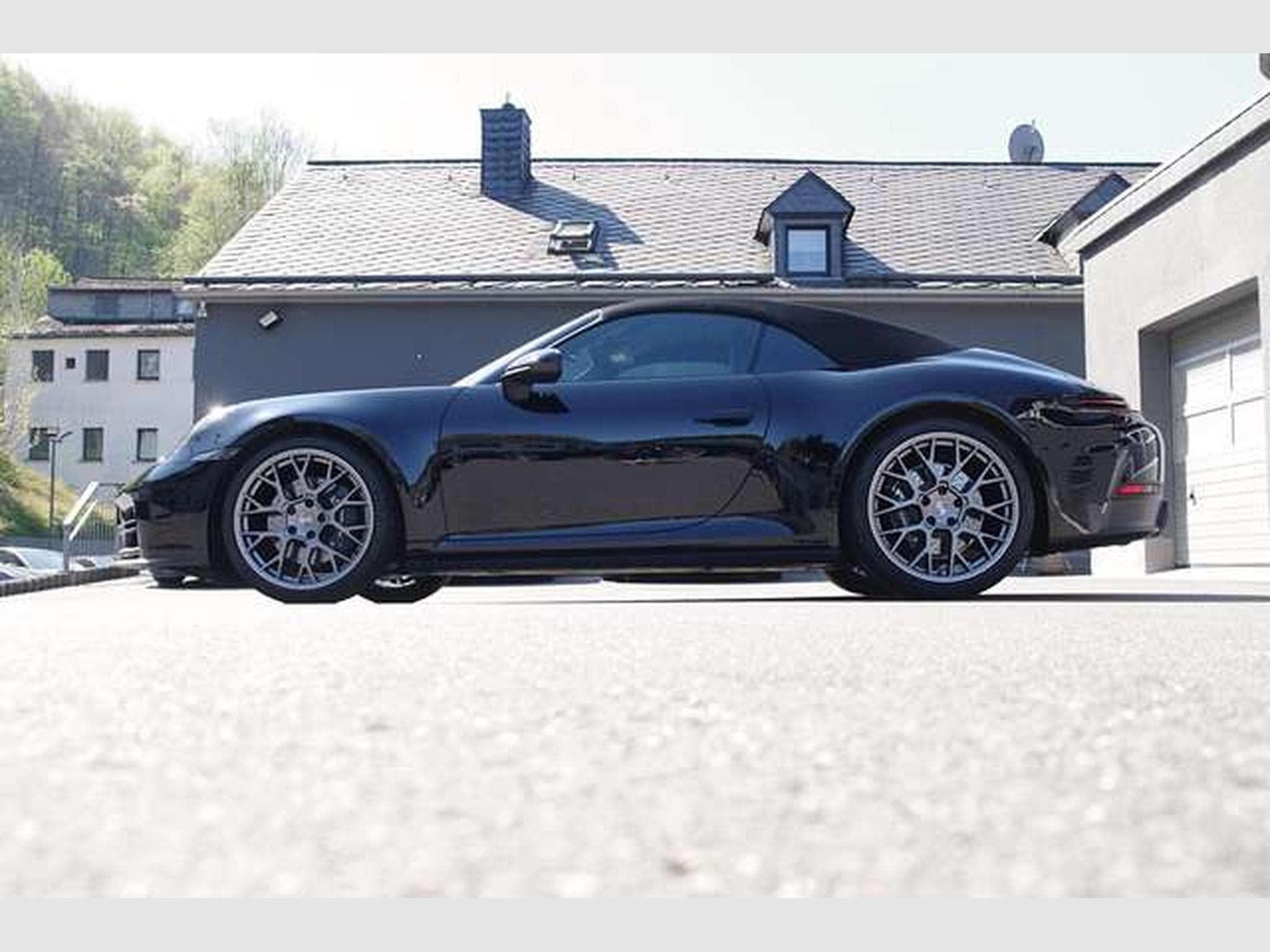 Porsche 911 992.2 Cabrio*21"RS,Vollleder,Chrono,Sporta,14-W. (2025) - Photo 3