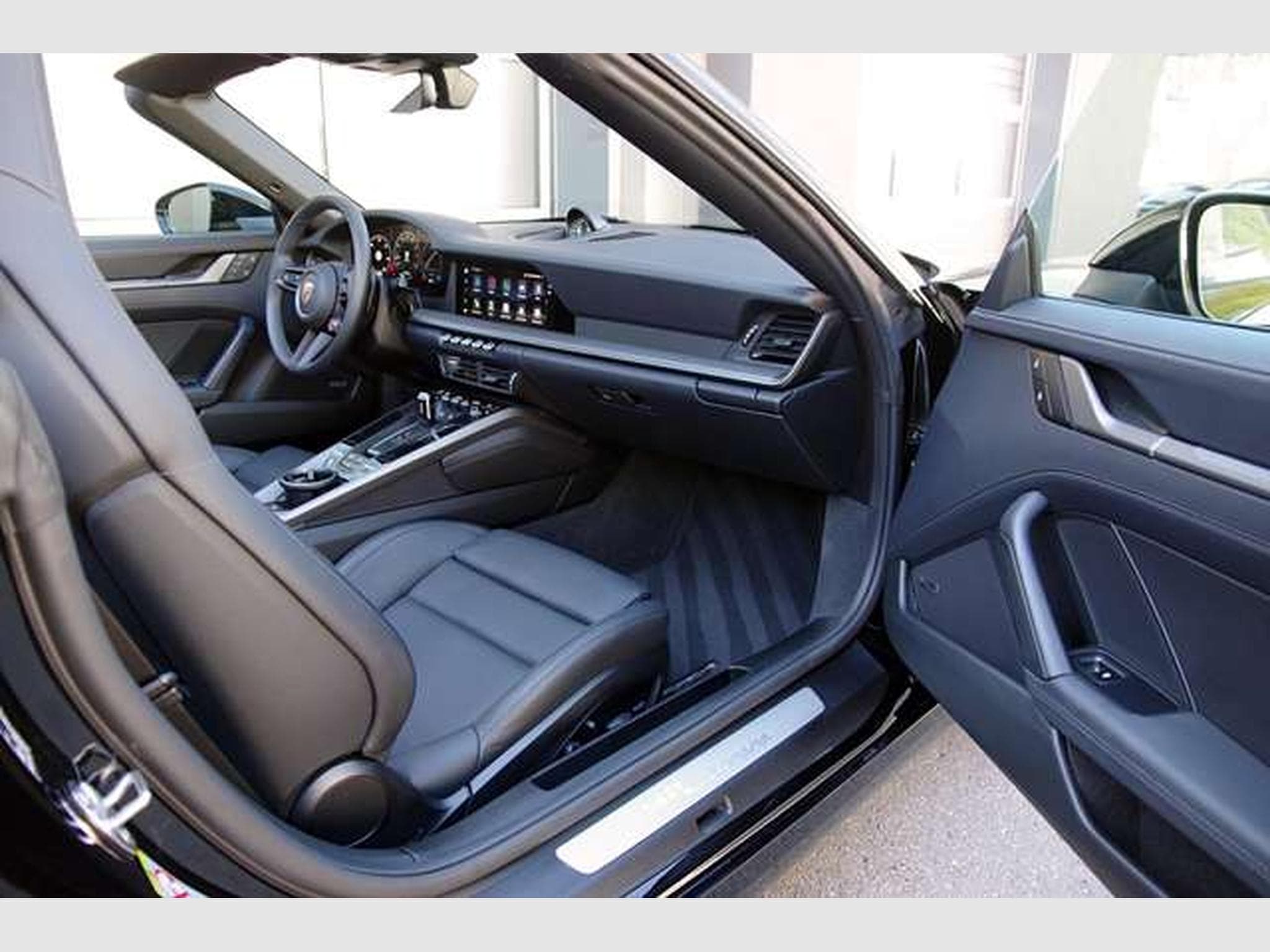 Porsche 911 992.2 Cabrio*21"RS,Vollleder,Chrono,Sporta,14-W. (2025) - Photo 6