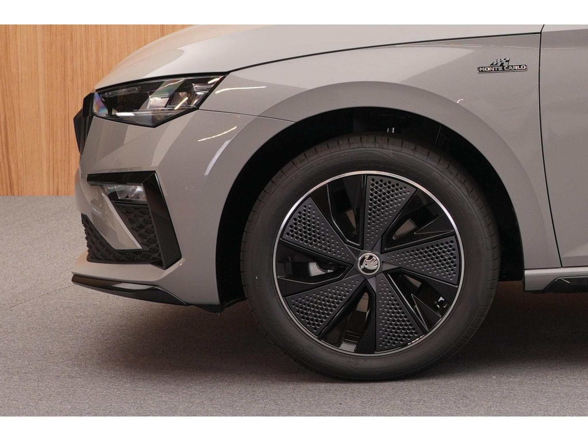 Skoda Scala Monte Carlo 1.0 TSI DSG 85kw-116cv DSG7 (2026) - Photo 13