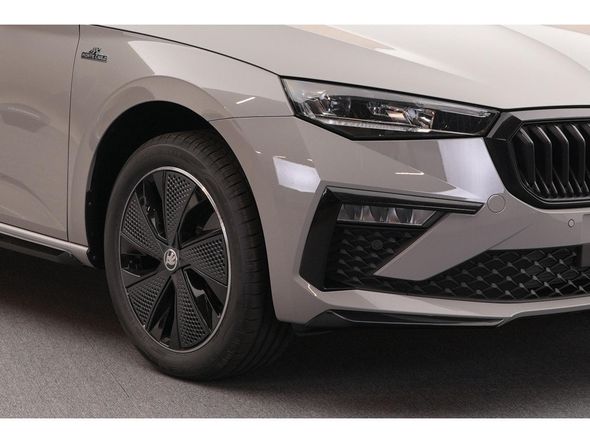 Skoda Scala Monte Carlo 1.0 TSI DSG 85kw-116cv DSG7 (2026) - Photo 15