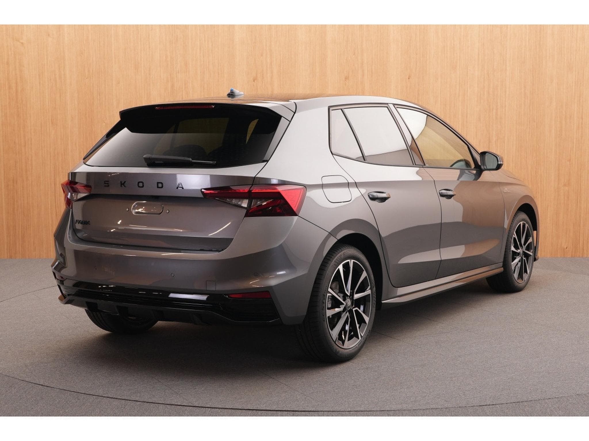 Skoda Fabia Monte Carlo 1.5 TSI 110kW-150CV DSG7 -  Garantie 5 ans / 100 (2026) - Photo 13