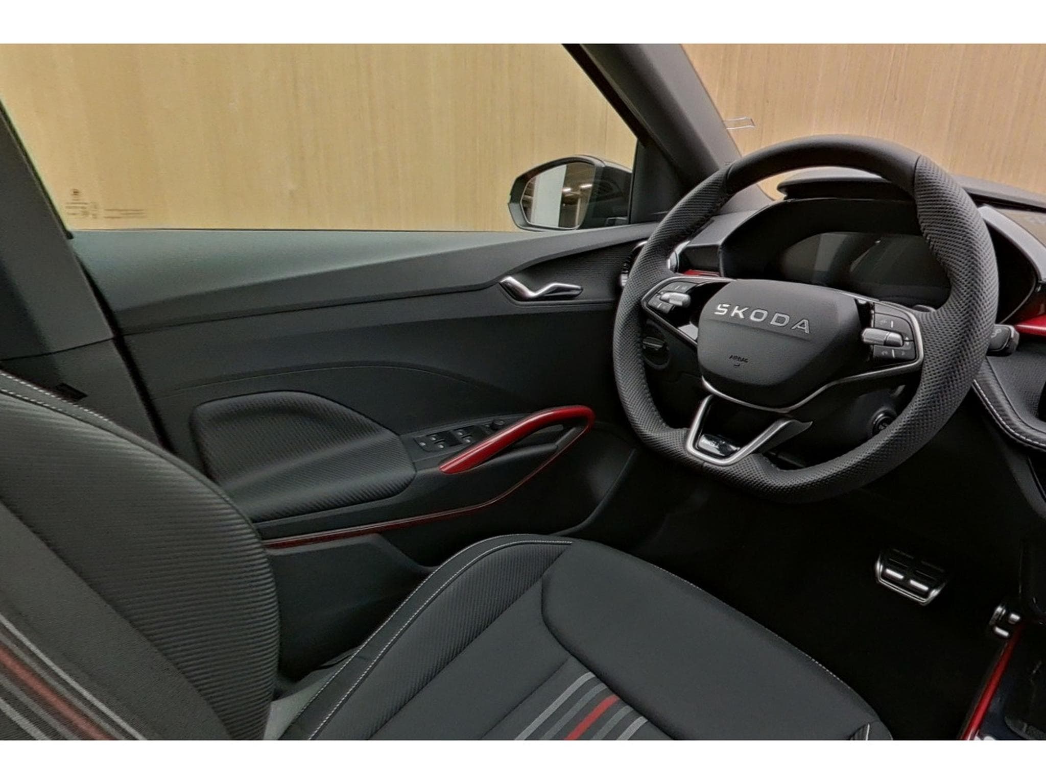 Skoda Fabia Monte Carlo 1.0 TSI 85kW-116CV DSG7 - Garantie 5 ans/100.000 (2026) - Photo 13