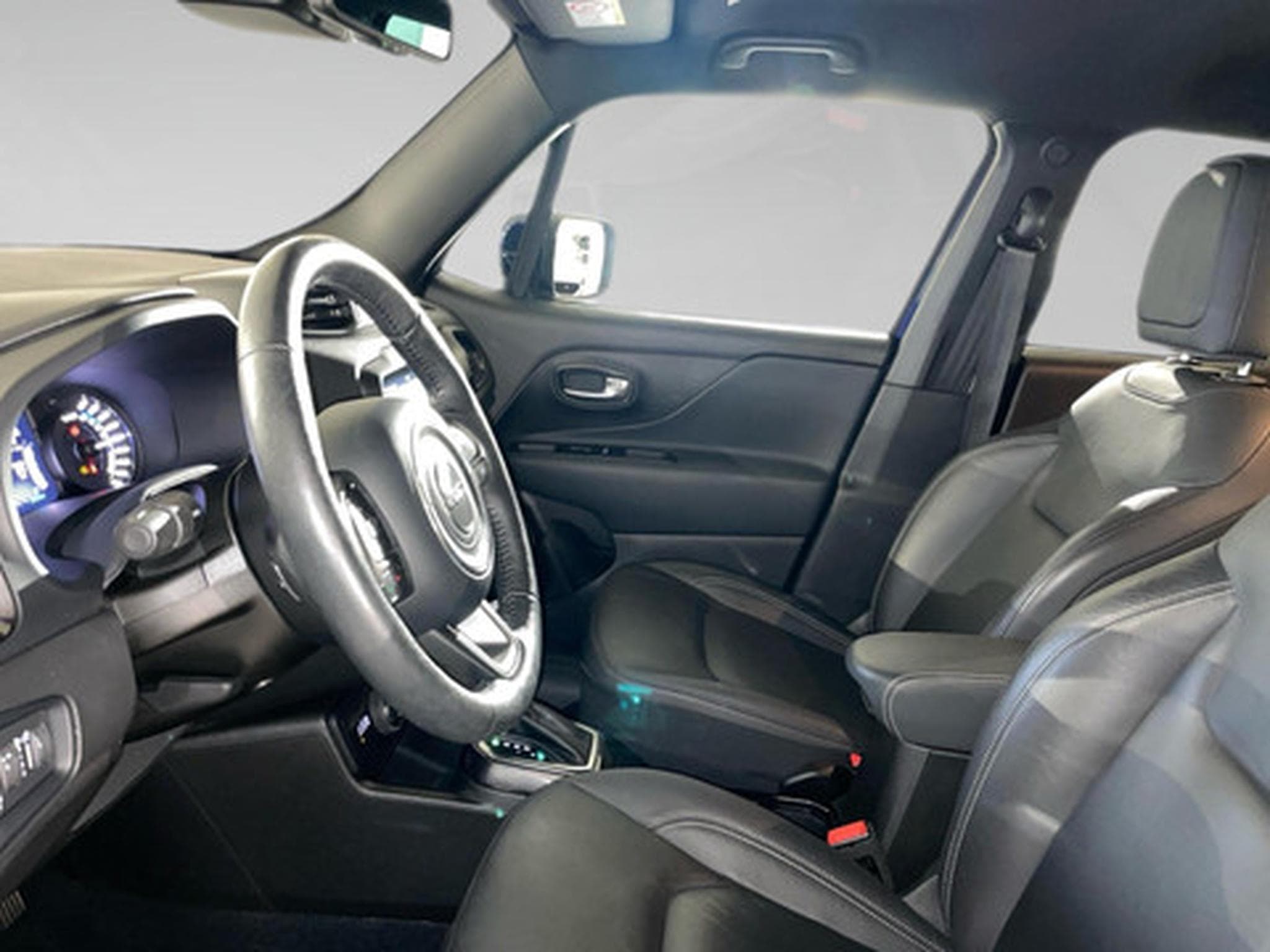 Jeep Renegade 1.3 Turbo T4 190 4xe ATX Blue Edition (2022) - Photo 4