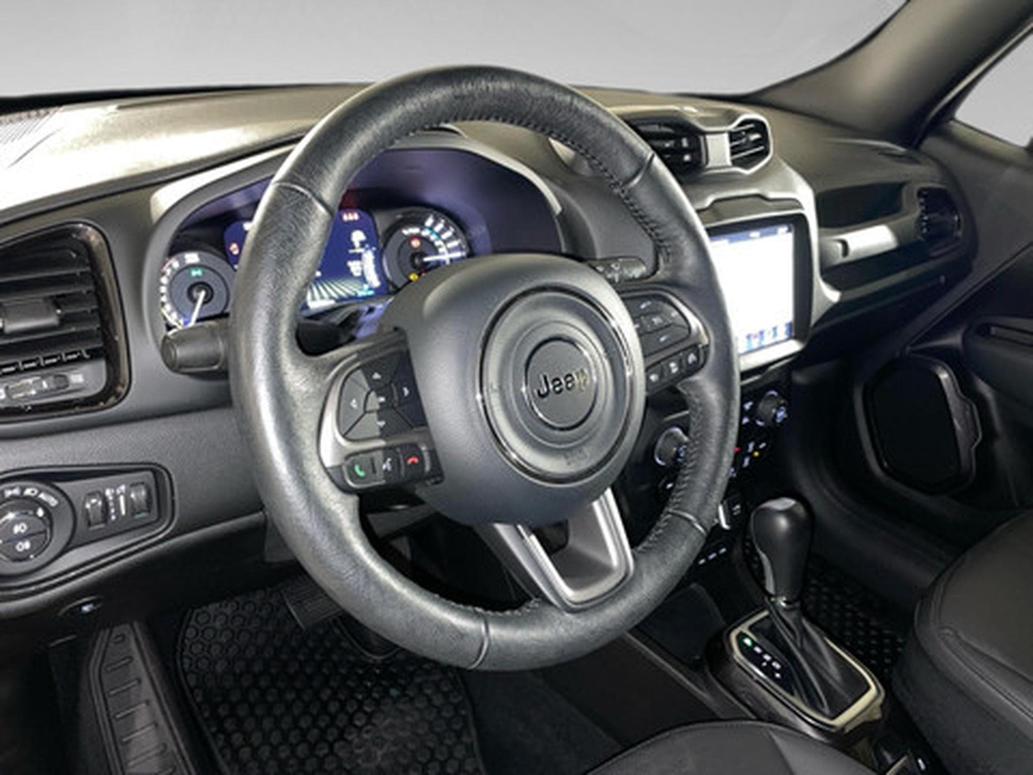 Jeep Renegade 1.3 Turbo T4 190 4xe ATX Blue Edition (2022) - Photo 8