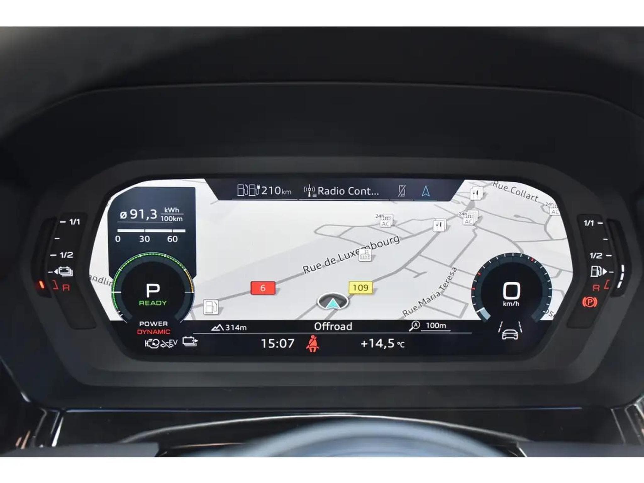 Audi A3 (2023) - Photo 19