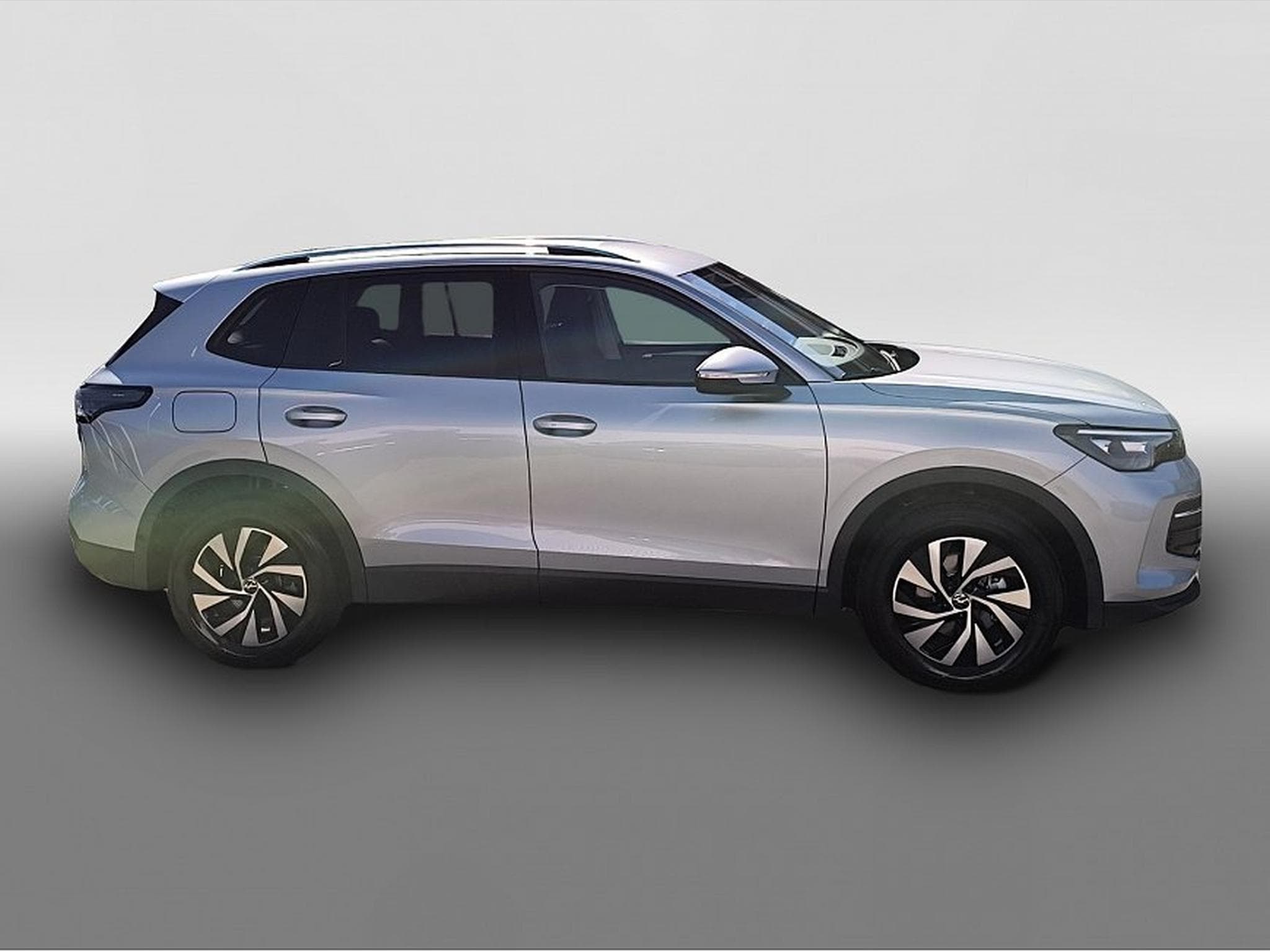 VW Tiguan (2025) - Photo 8