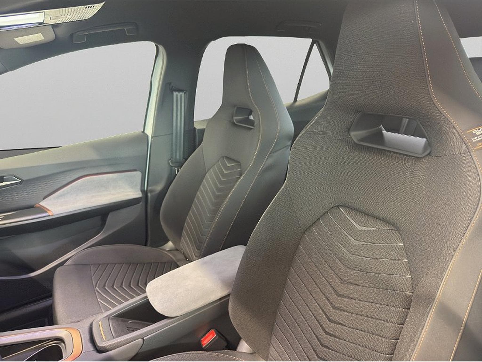 Cupra Born (2025) - Foto 9