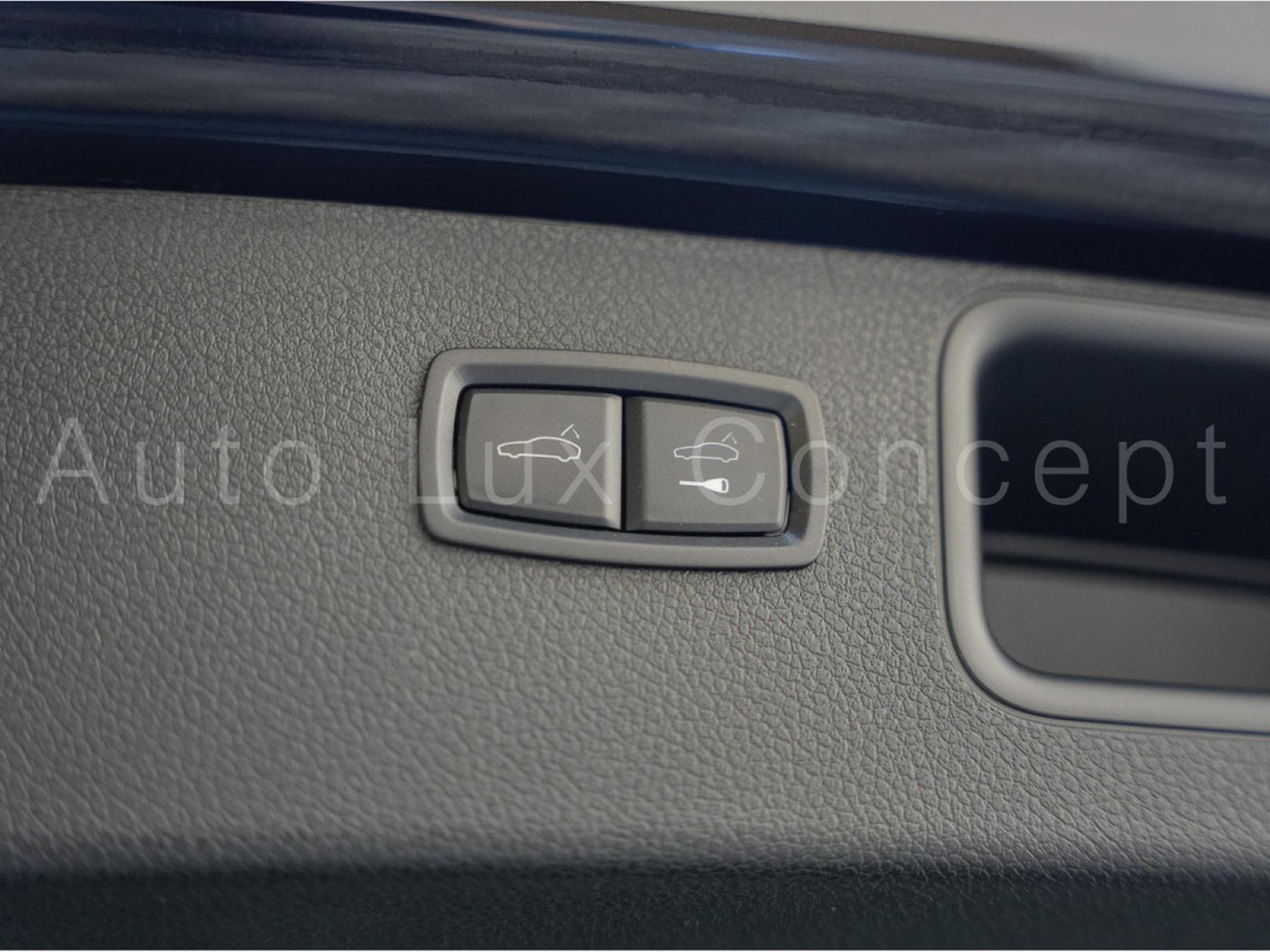 Porsche Macan GTS (2023) - Photo 25