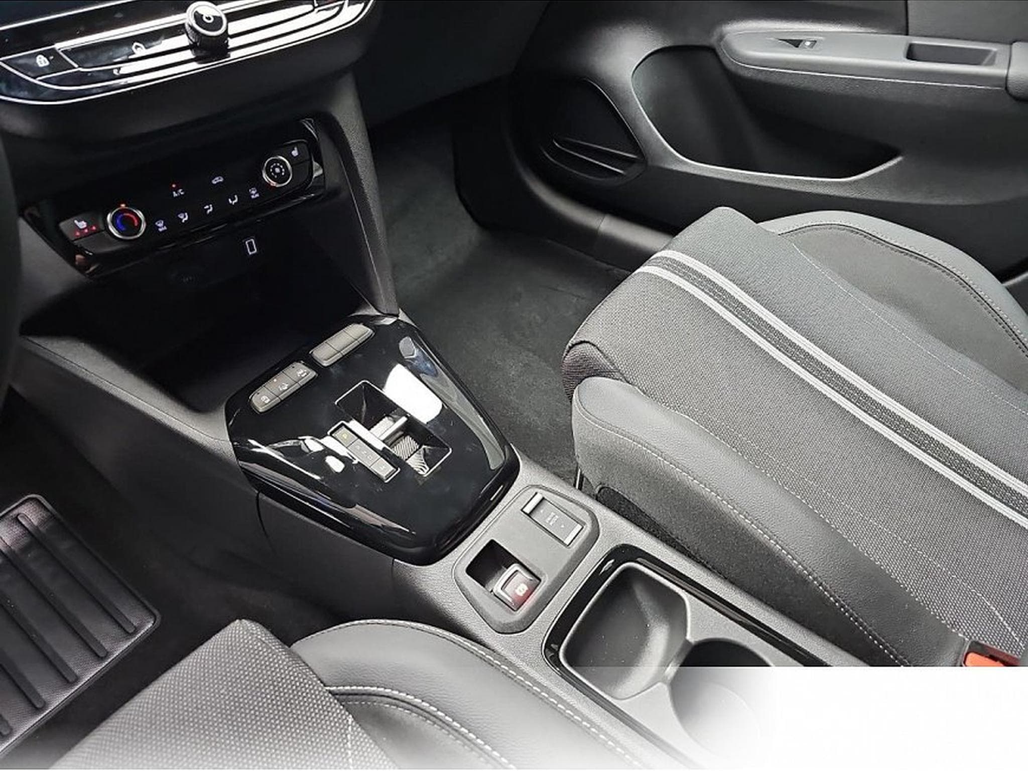 Opel Corsa (2026) - Photo 11