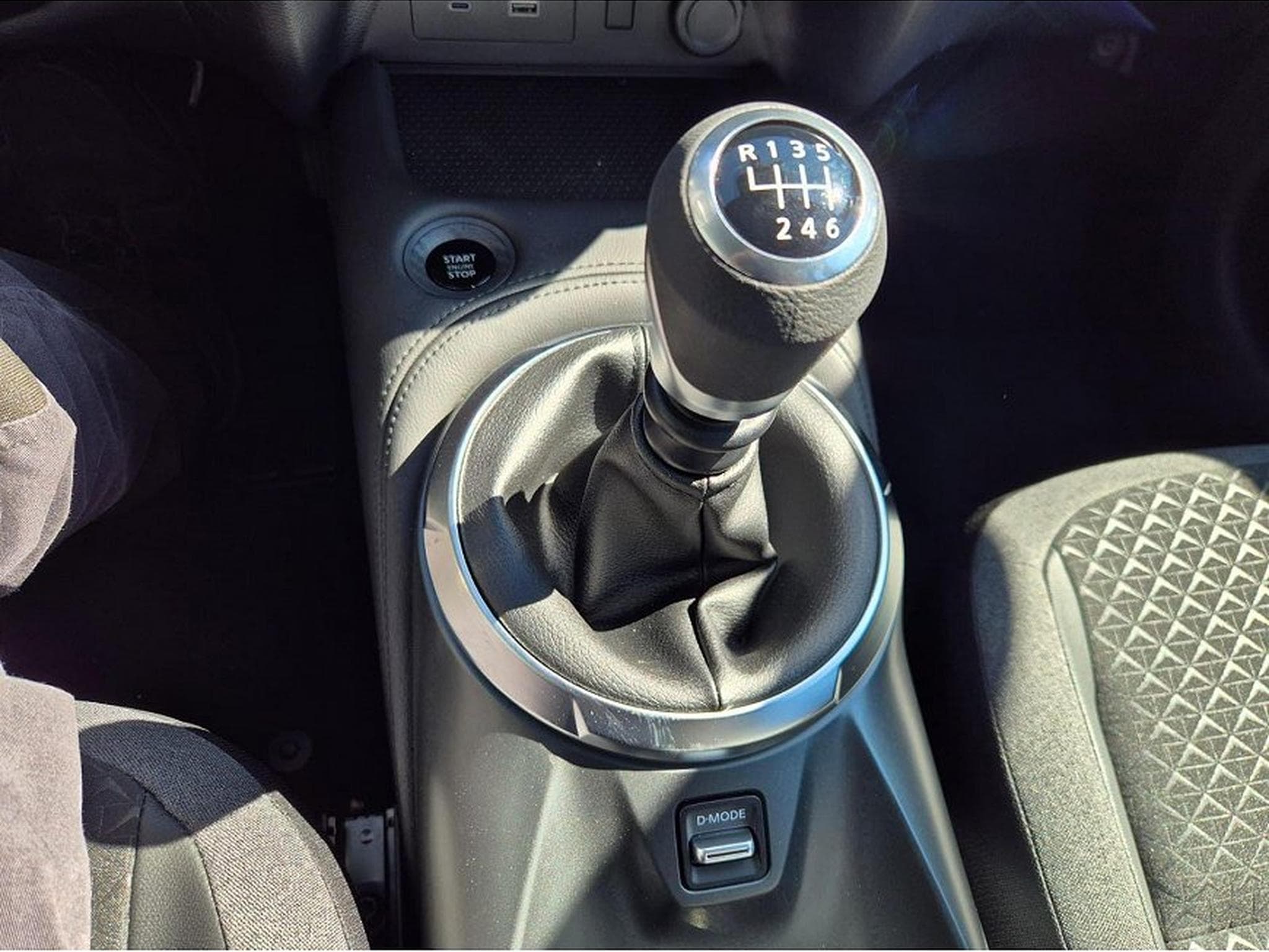 Nissan Juke (2026) - Foto 23