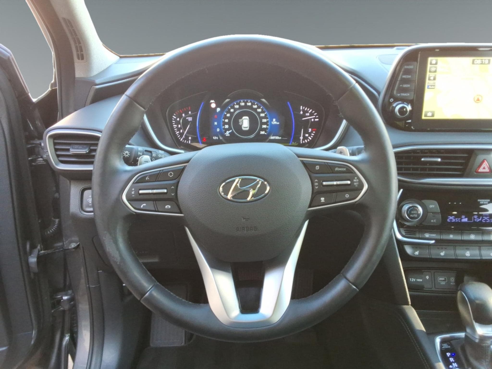 Hyundai Santa Fe 2.2 CRDi 4WD Shine (2020) - Photo 11