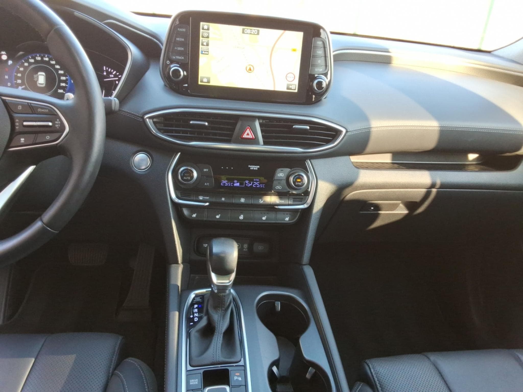 Hyundai Santa Fe 2.2 CRDi 4WD Shine (2020) - Photo 13