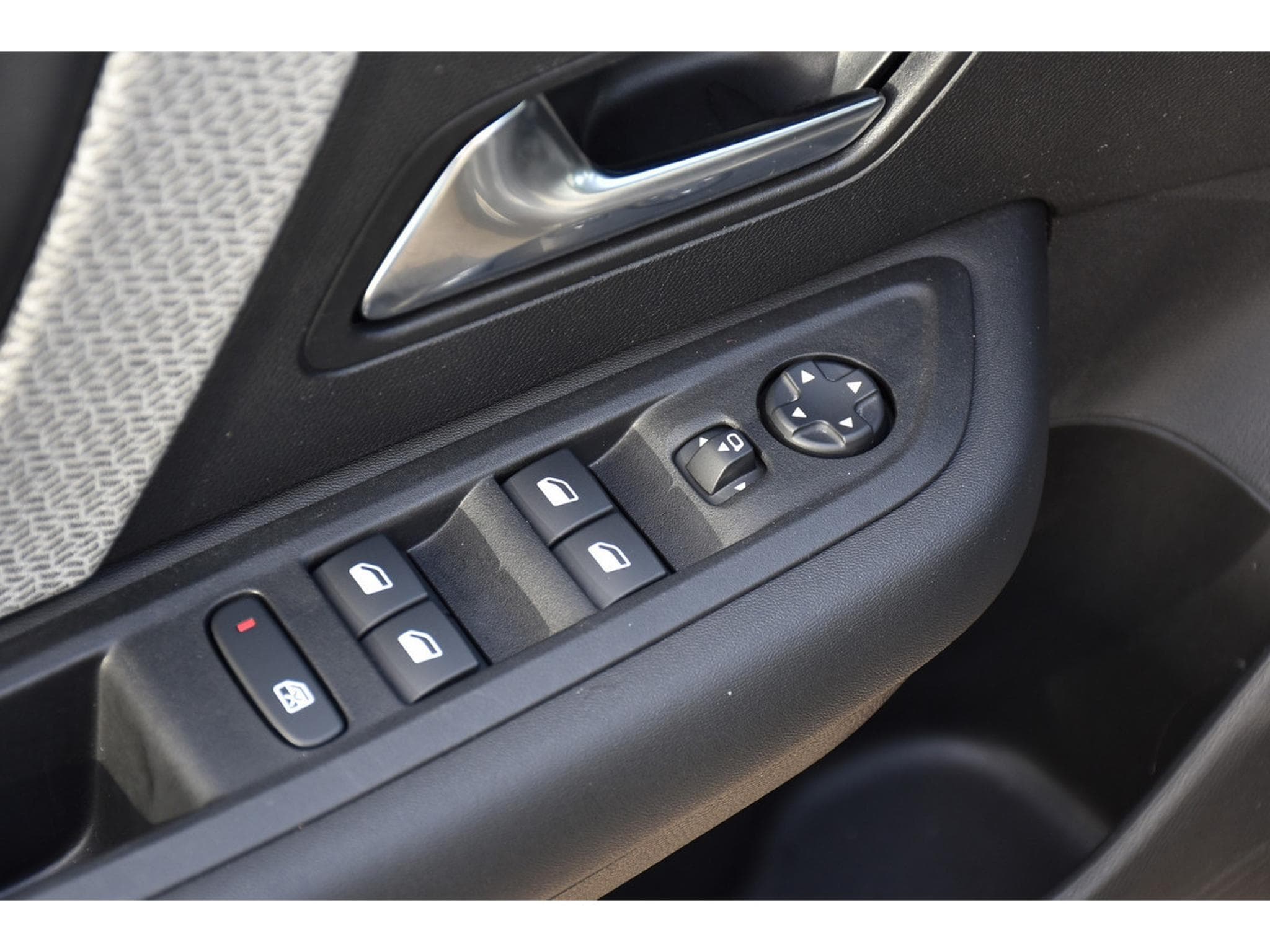 Citroën C4 1.2 PureTech 130 MAX CUIR TO HUD GPS LANE SIDE CAM360 1°MAIN (2024) - Foto 23