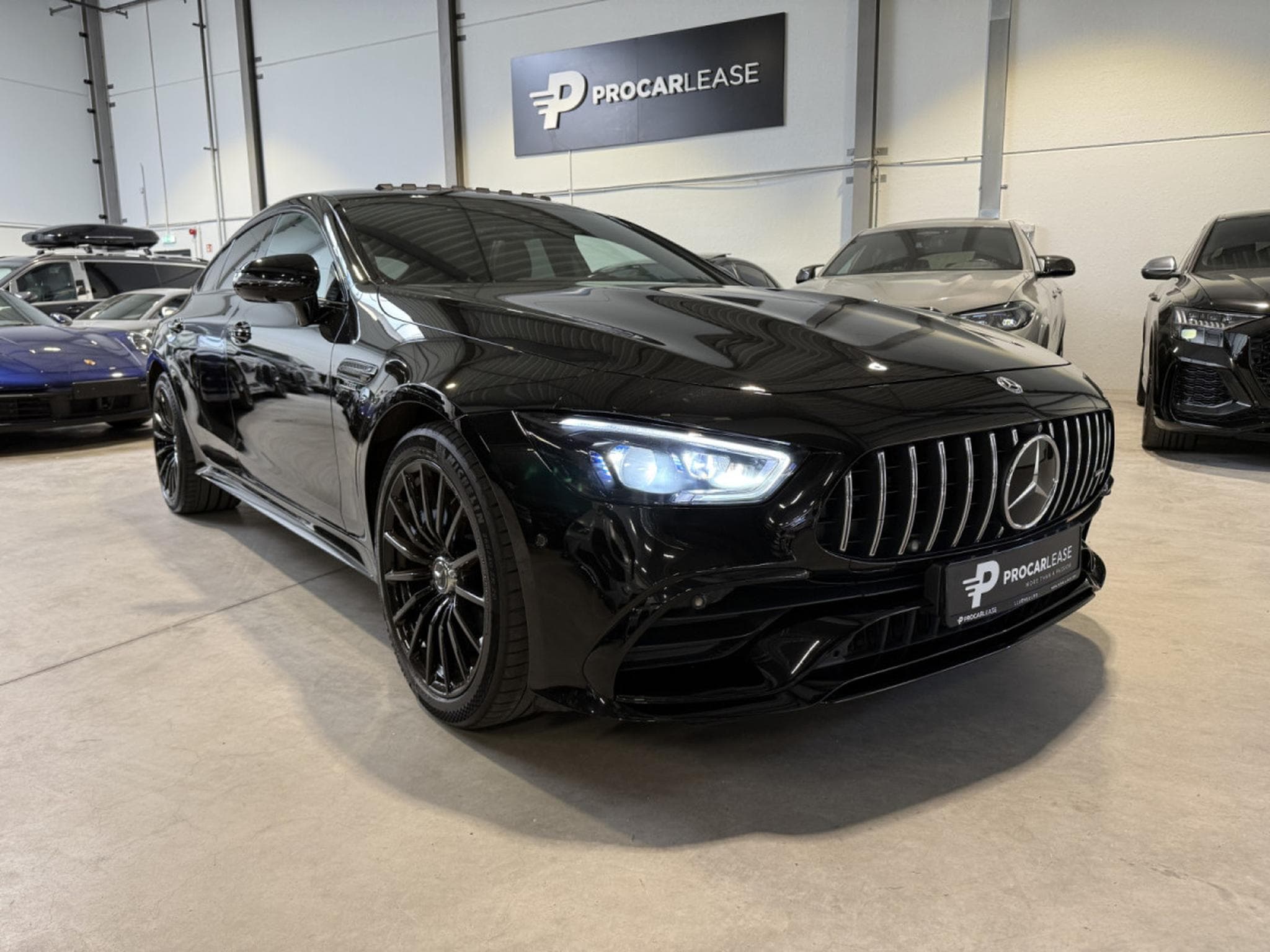 Mercedes AMG GT 4-Door GT53 4-Door / 4 MATIC/ RIDE CONTROL/ 360°/ AMG PERFORMANCE (2022) - Photo 8