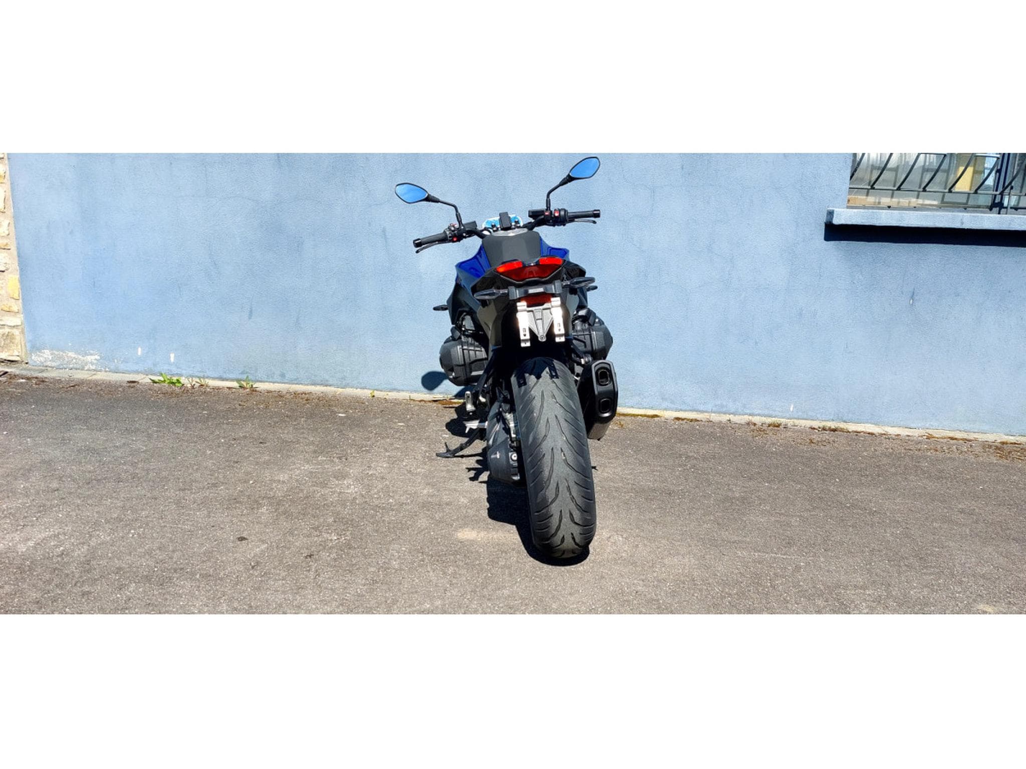 BMW R 1300 R (2025) - Photo 4