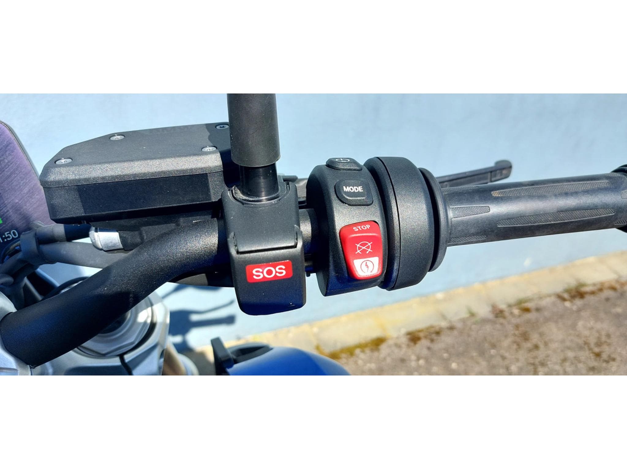 BMW R 1300 R (2025) - Photo 6