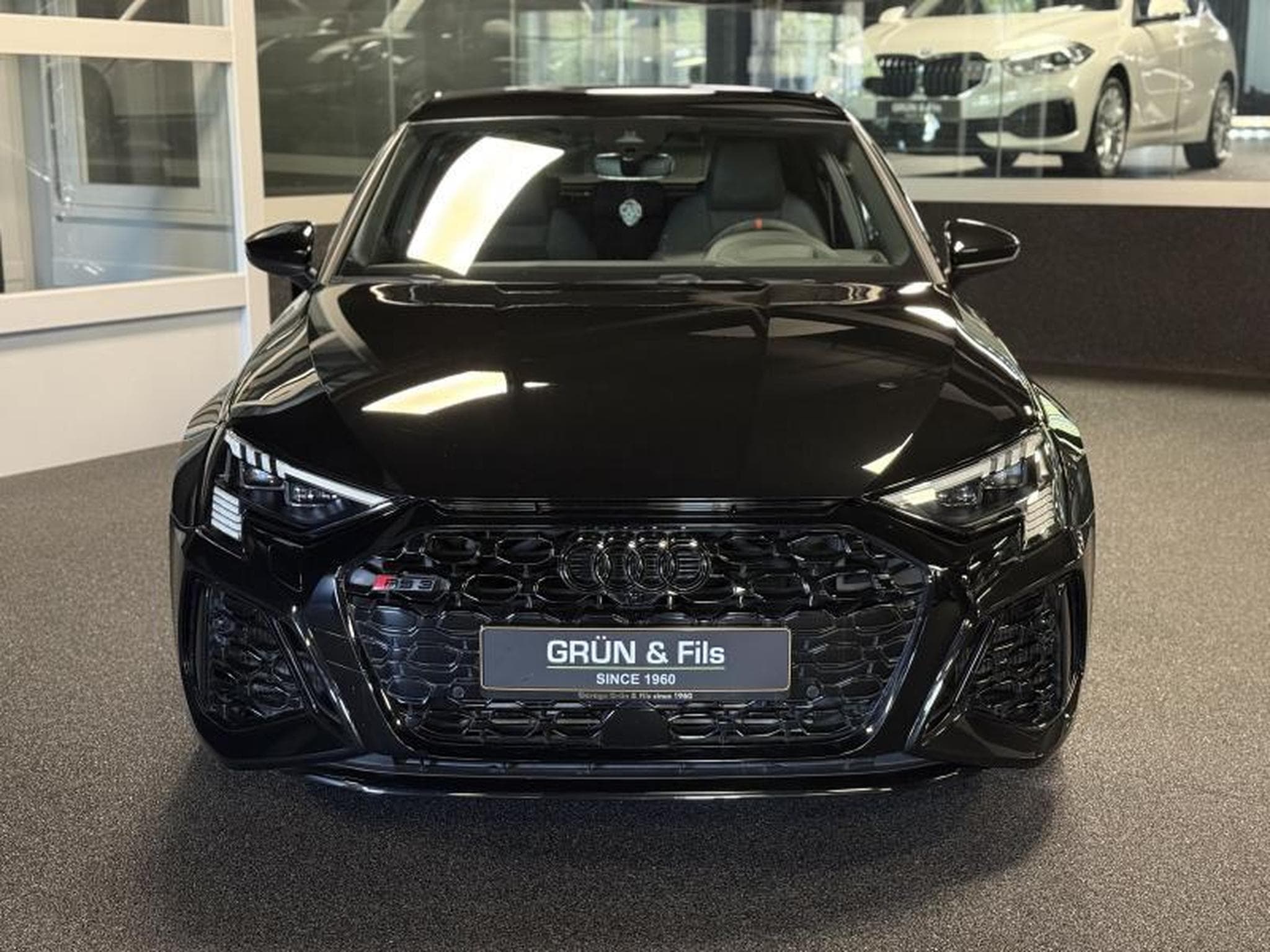 Audi RS3 Sportback (2022) - Photo 2