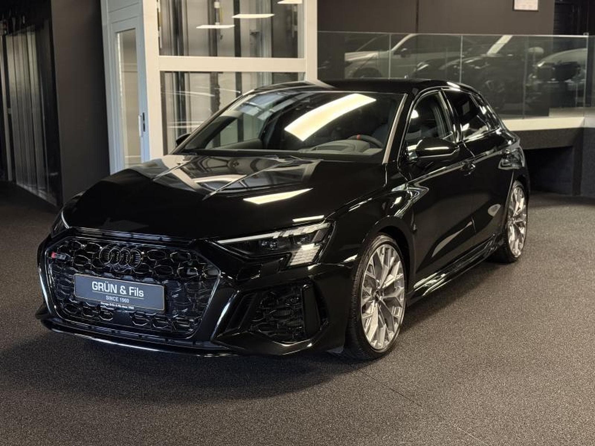 Audi RS3 Sportback (2022) - Photo 3