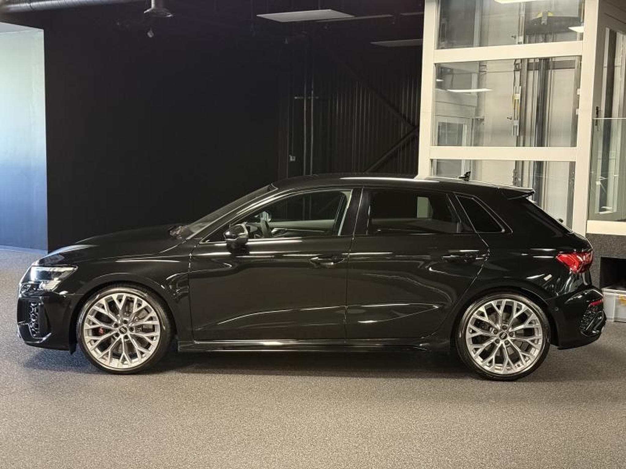 Audi RS3 Sportback (2022) - Photo 5