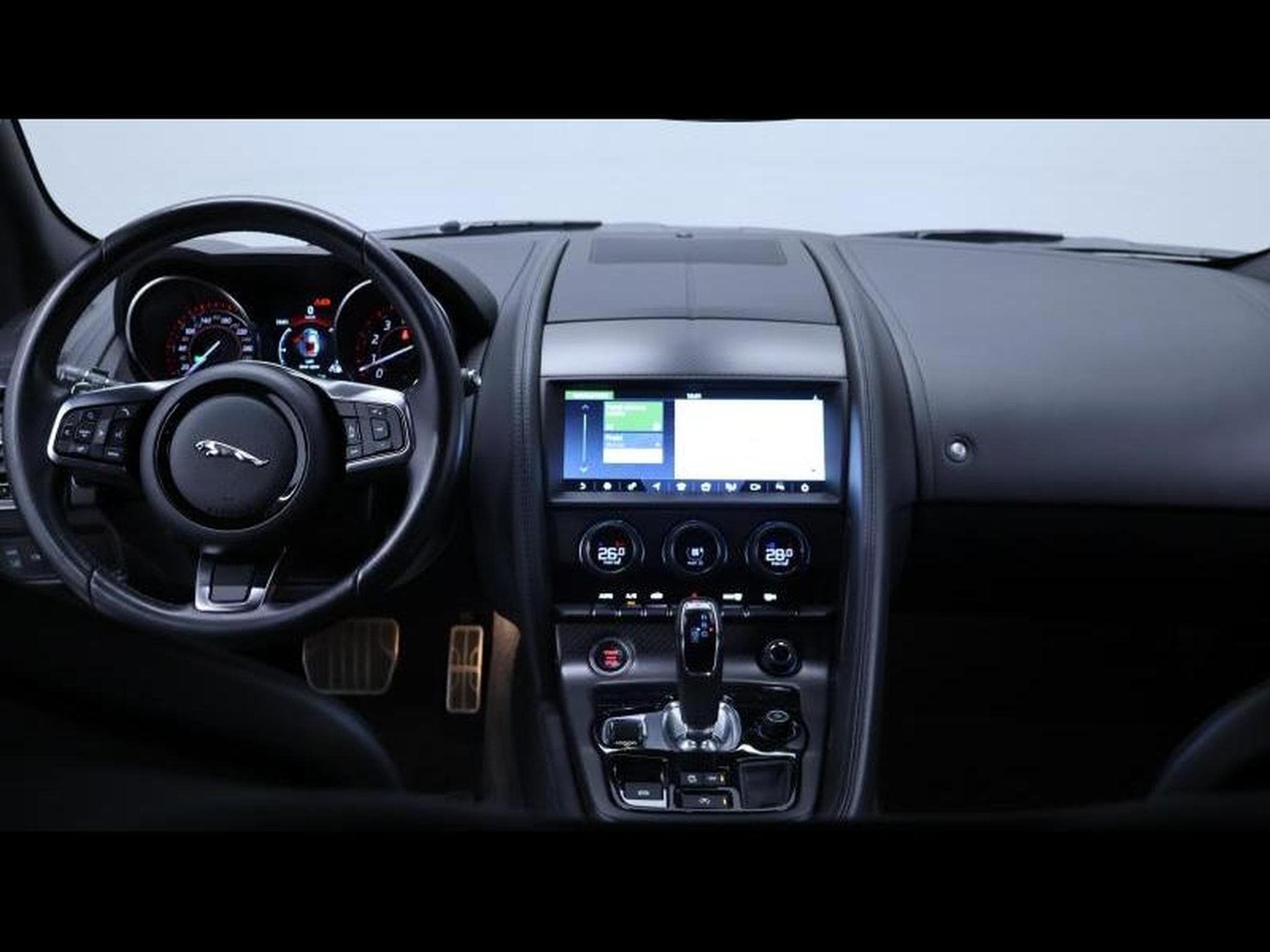 Jaguar F-Type P380 AWD R-Dynamic (2020) - Photo 18