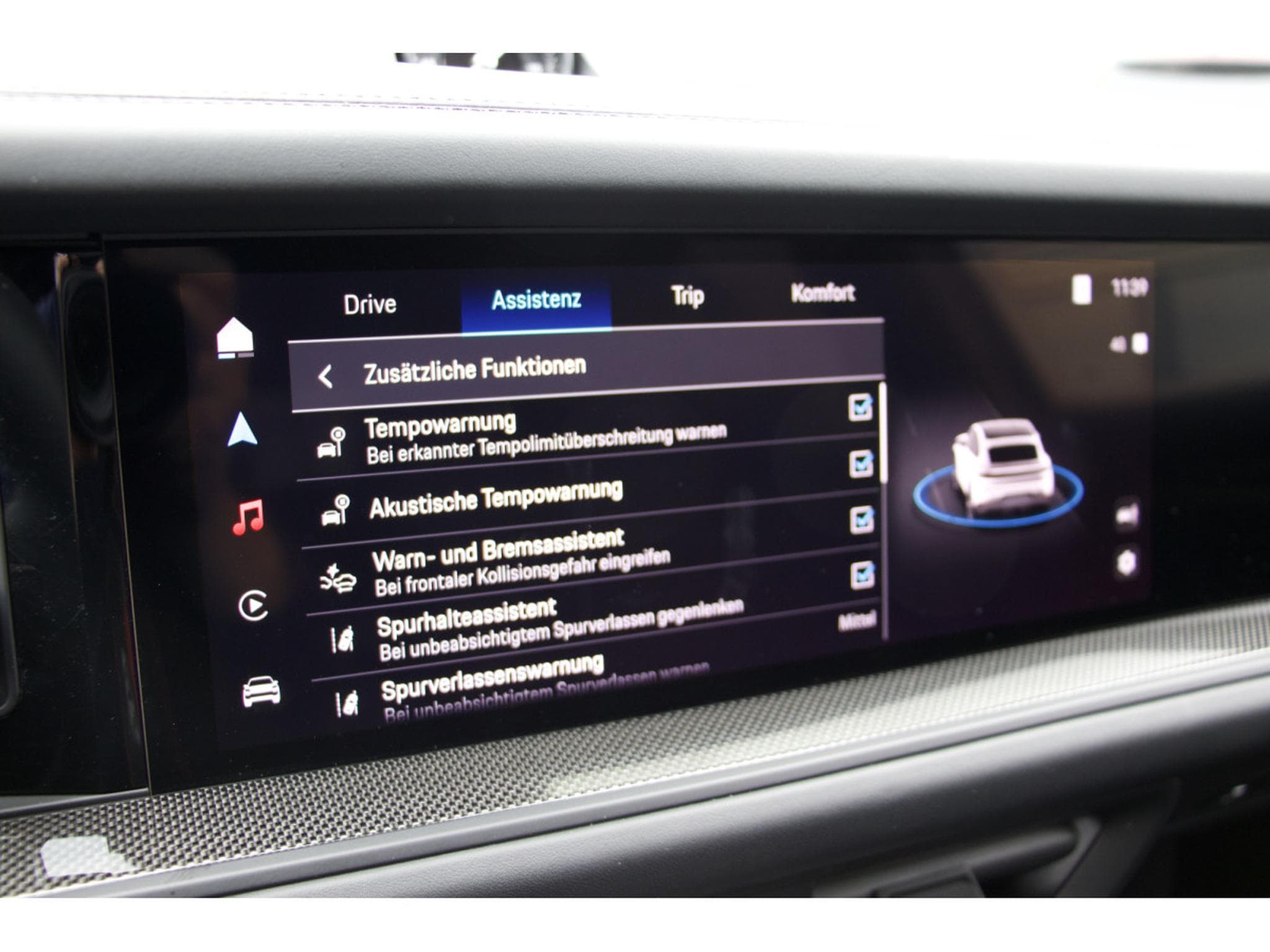 Porsche Cayenne GTS Coupe InnoDrive HUD AHK HA-Lenkung 18-Wege (2024) - Photo 9