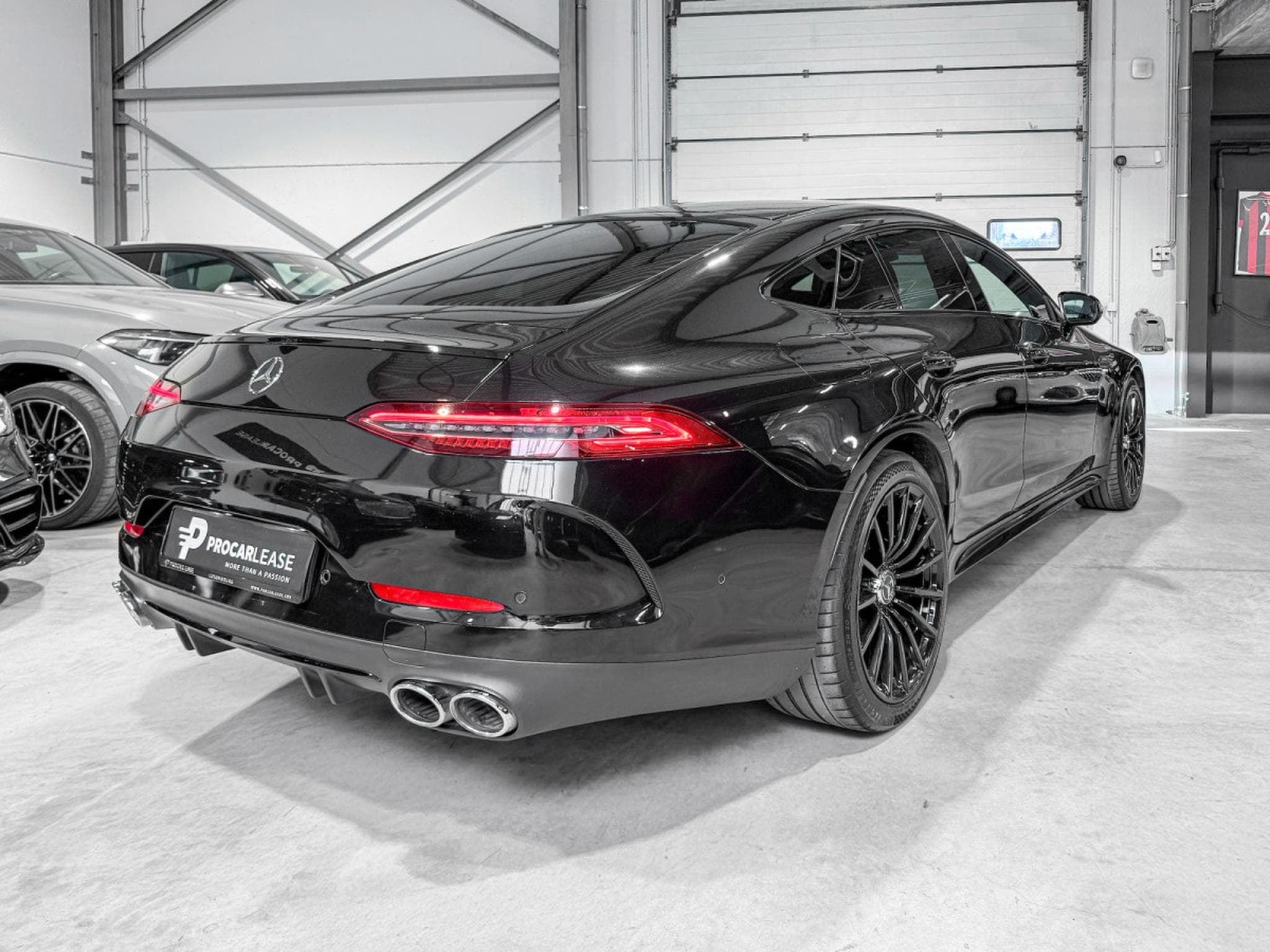 Mercedes AMG GT 4-Door GT53 4-Door / 4 MATIC/ RIDE CONTROL/ 360°/ AMG PERFORMANCE (2022) - Photo 11