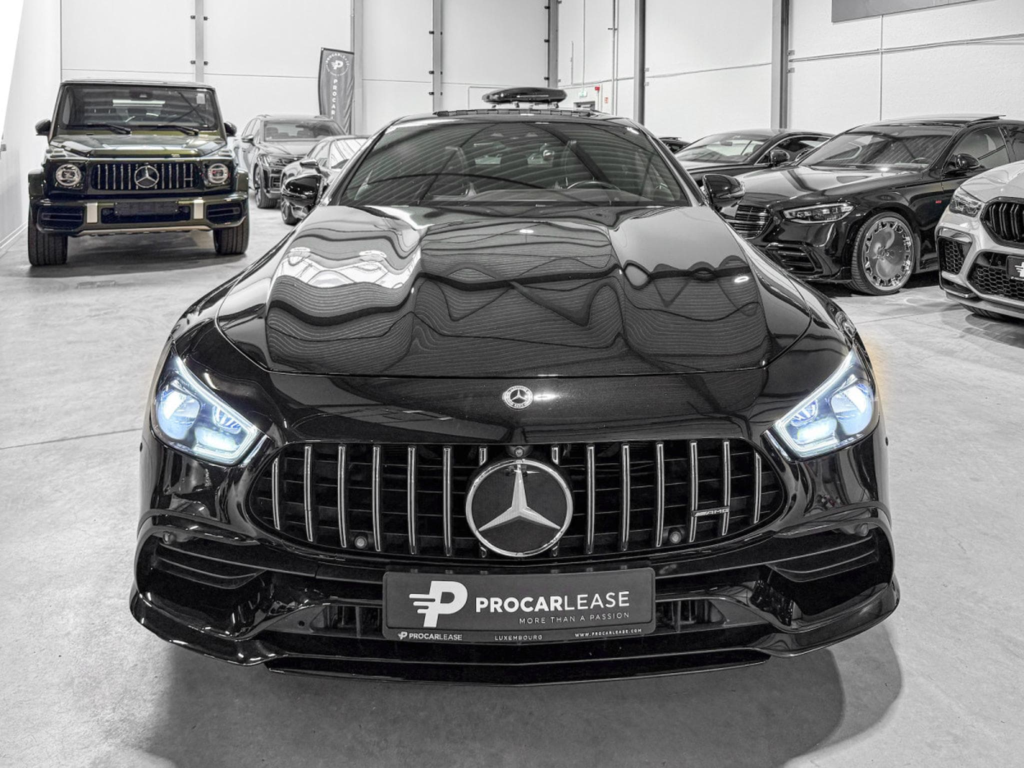 Mercedes AMG GT 4-Door GT53 4-Door / 4 MATIC/ RIDE CONTROL/ 360°/ AMG PERFORMANCE (2022) - Photo 16