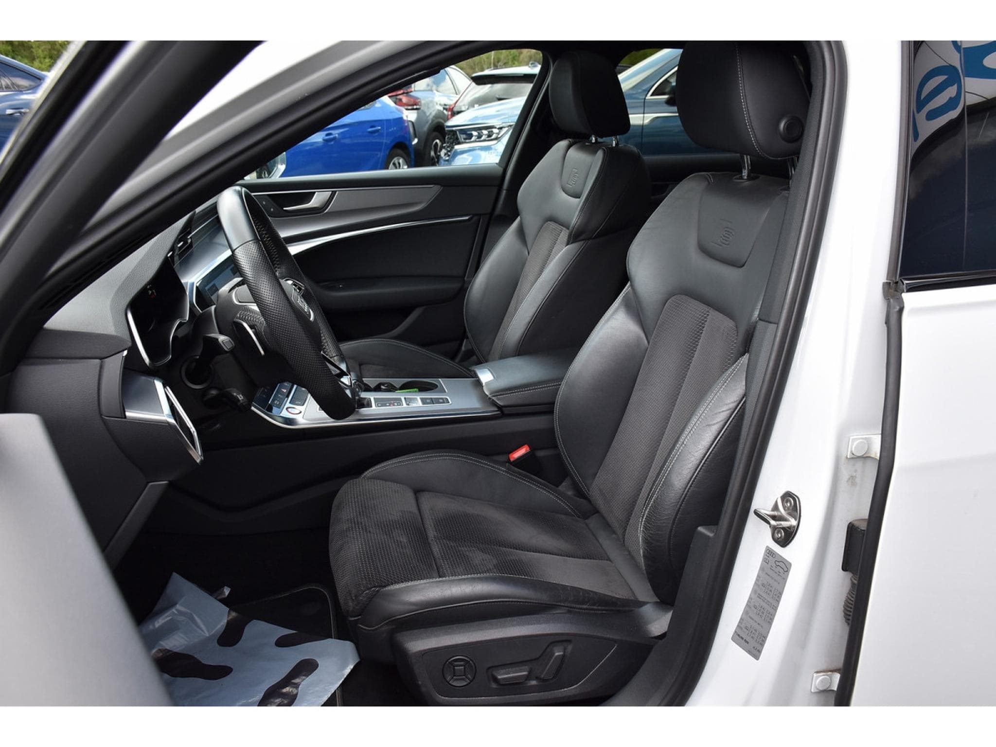 Audi S6 Avant 3.0 TDI Quattro Tiptronic MEMO PANO SIDE B&O CAM360 (2019) - Photo 6