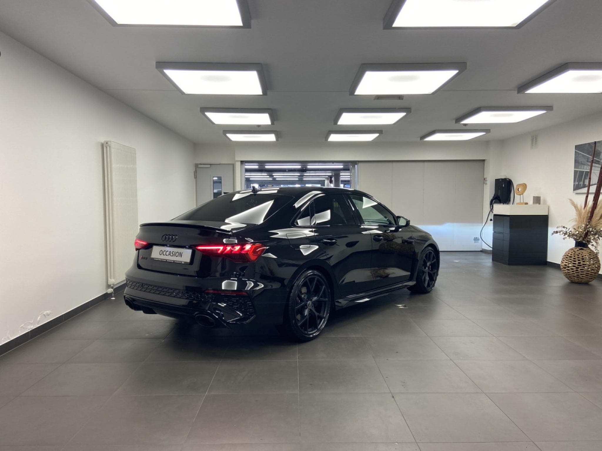 Audi RS3 Berline TFSI quattro 294kW / 400ch S tronic (2023) - Photo 9