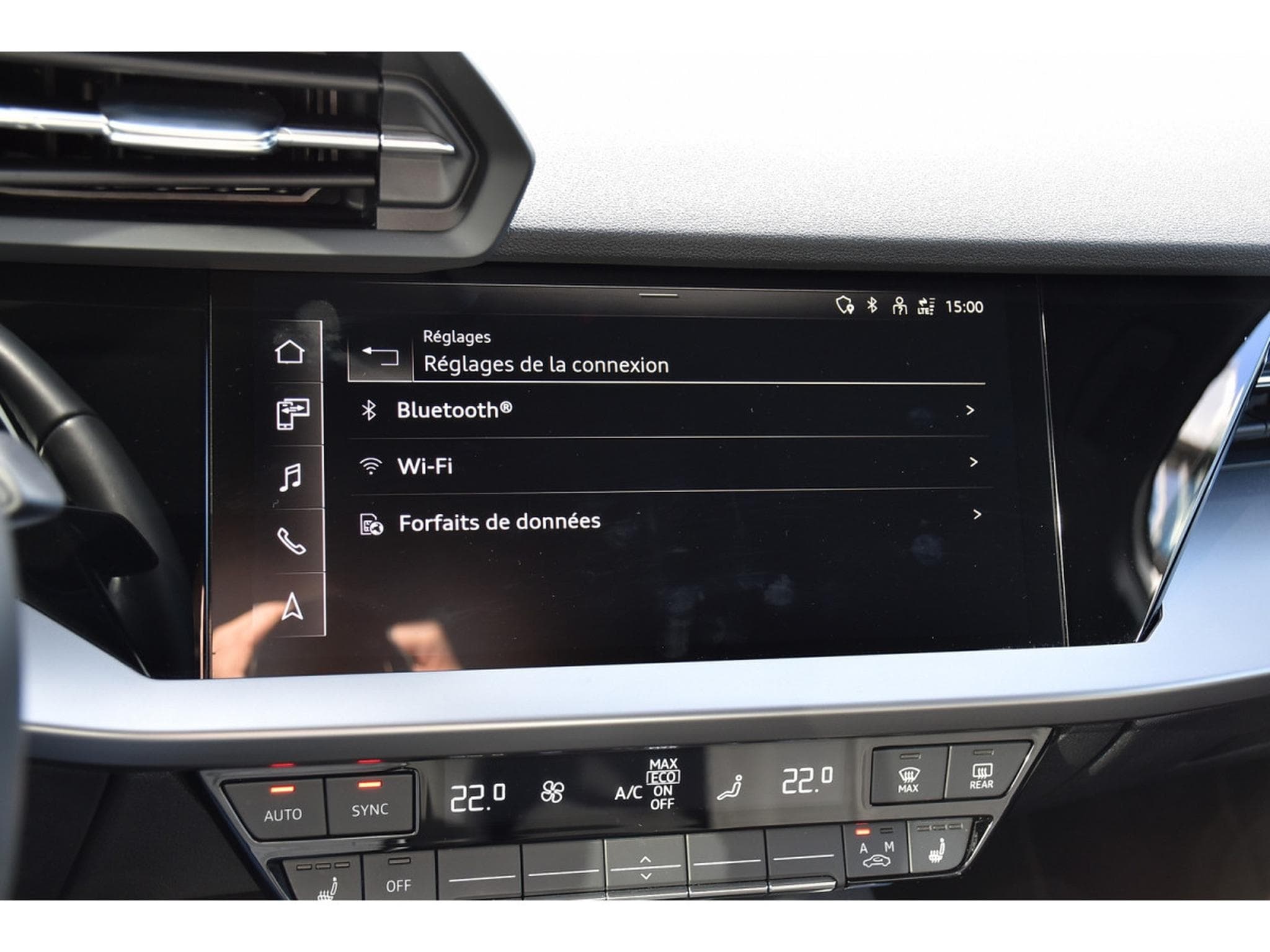 Audi A3 Sportback 40 TFSIe PHEV S-Tronic REGUL GPS LANE PARK 1° MAIN (2024) - Photo 12