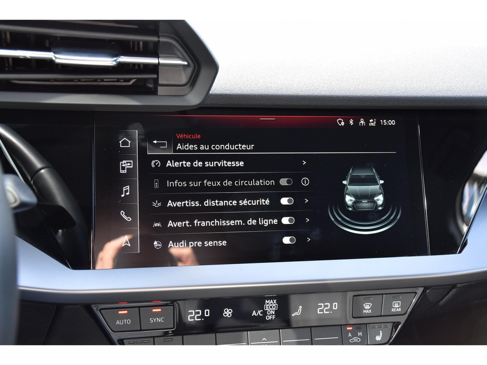 Audi A3 Sportback 40 TFSIe PHEV S-Tronic REGUL GPS LANE PARK 1° MAIN (2024) - Photo 14