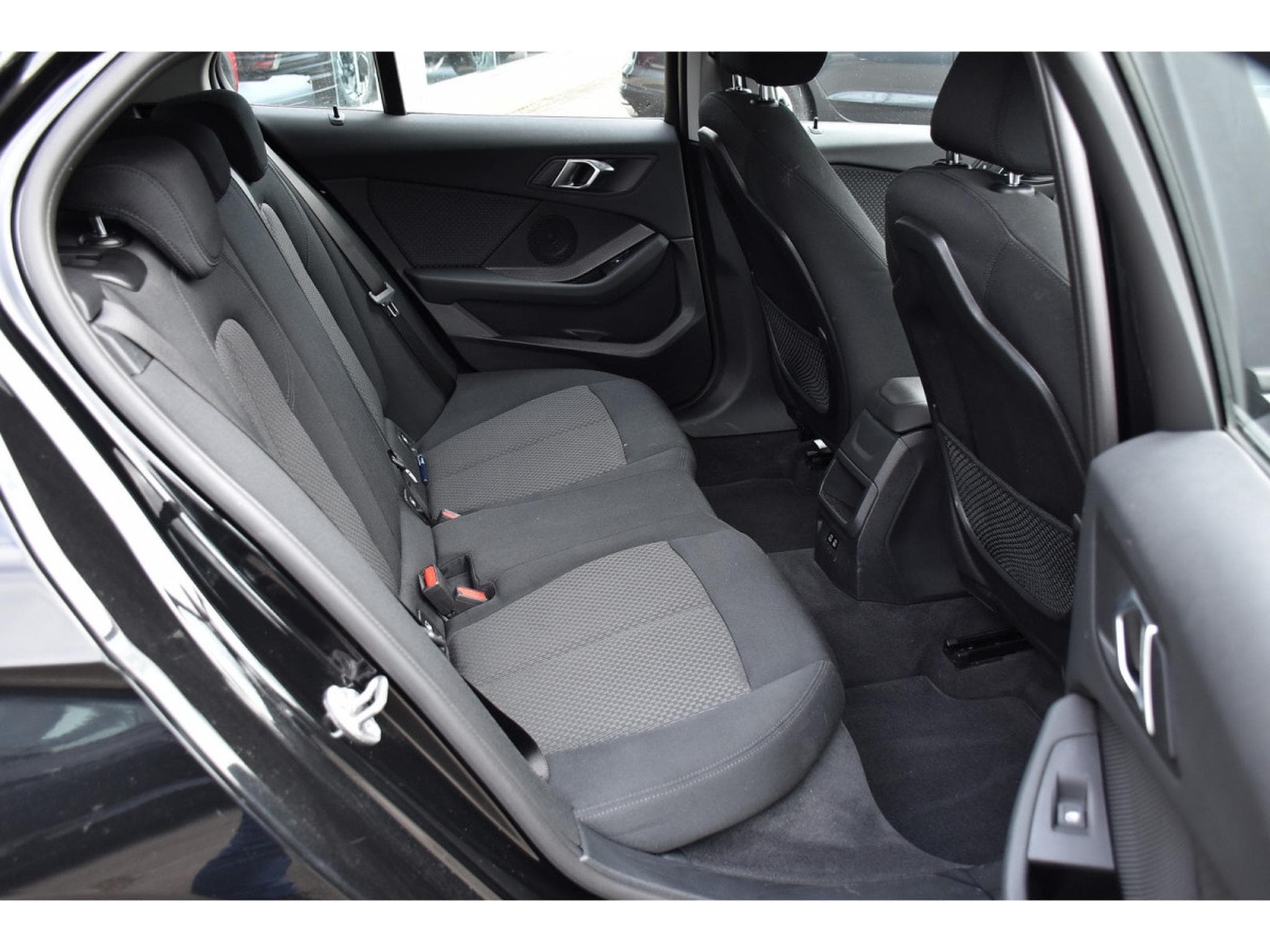 BMW 116 d CLIMA REGUL LANE LED PDC 1° MAIN (2023) - Photo 8