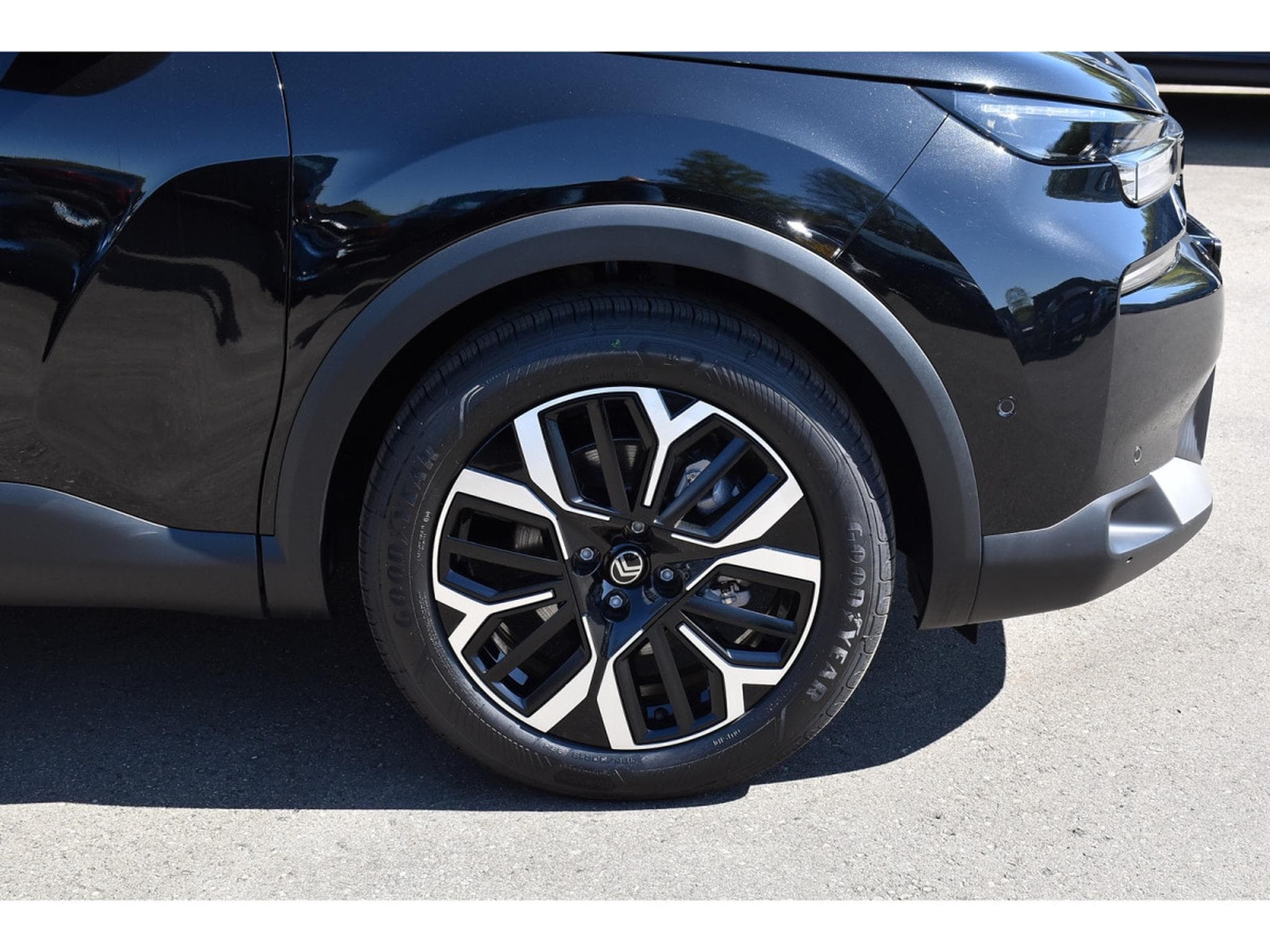 Citroën C4 1.2 PureTech 130 EAT8 MAX ACC HUD LANE SIDE CAM360 NEUVE (2025) - Photo 5