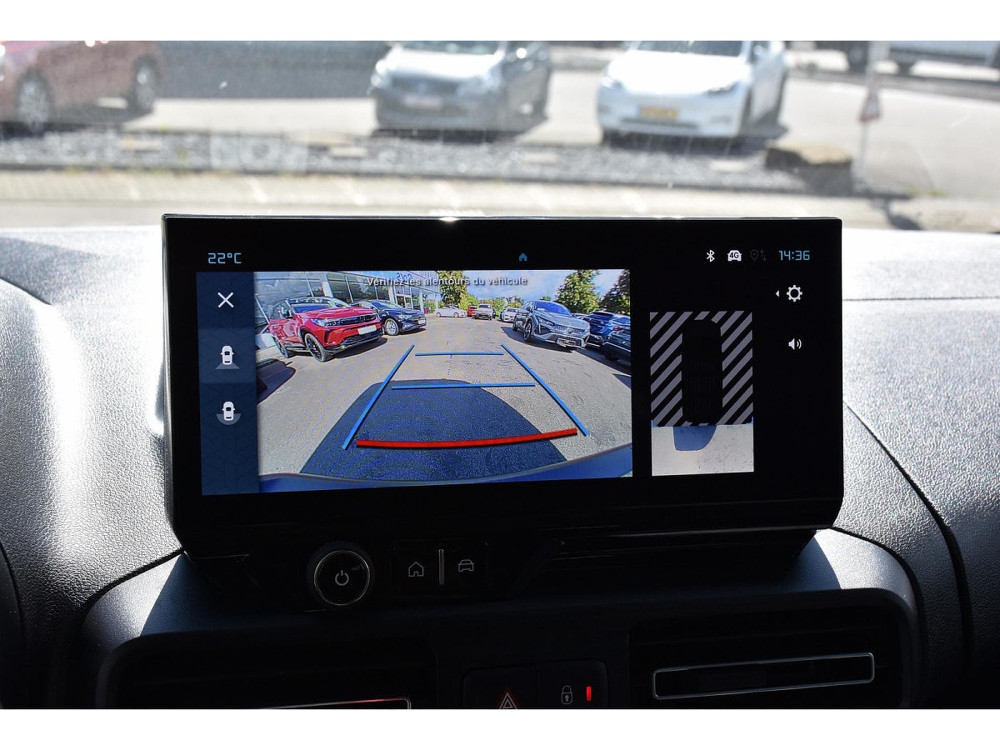 Citroën Berlingo 1.5 BlueHDI 130 EAT8 5 Pl. REGUL SMARTPHONE LED NEUF (2026) - Photo 16