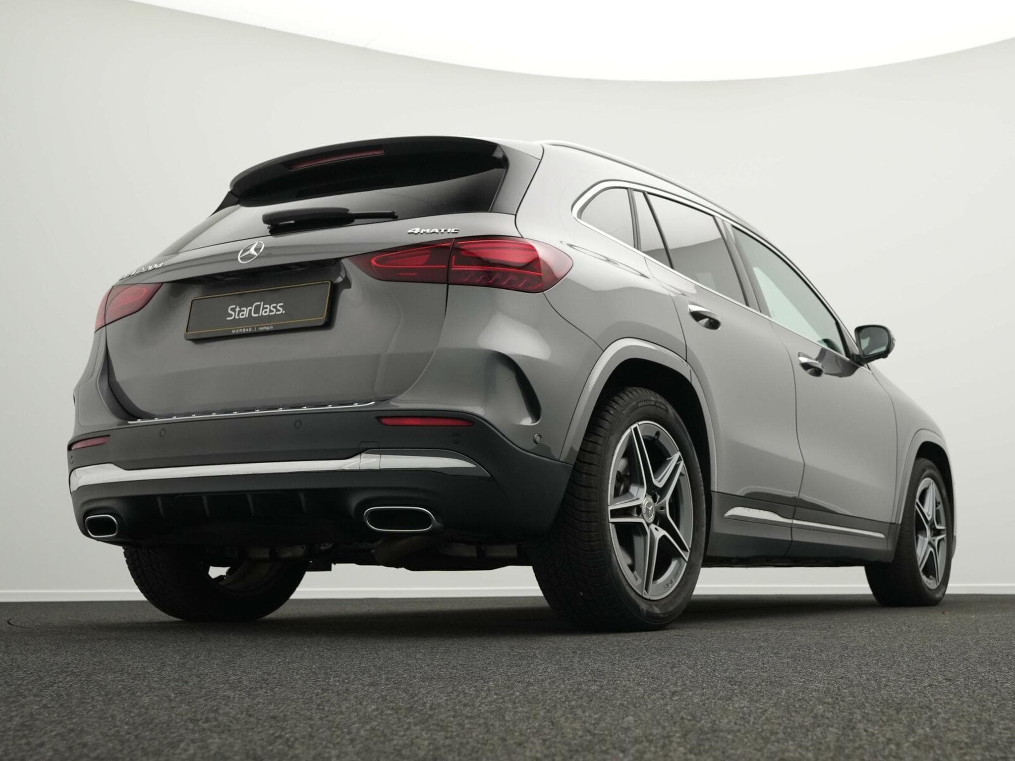 Mercedes GLA 220 d 4MATIC (2024) - Foto 9