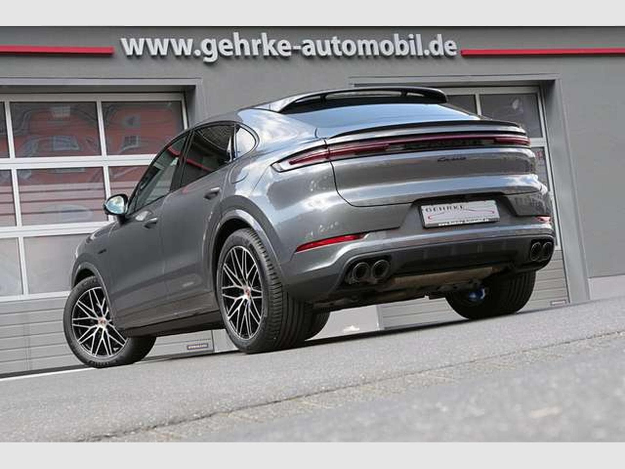Porsche Cayenne Cayenne Coupe E-Hybrid Black Edition*BFD,Head-Up (2026) - Photo 2