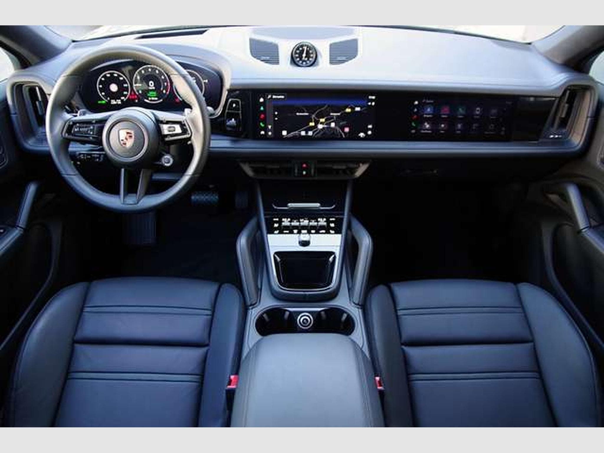 Porsche Cayenne Cayenne Coupe E-Hybrid Black Edition*BFD,Head-Up (2026) - Photo 4