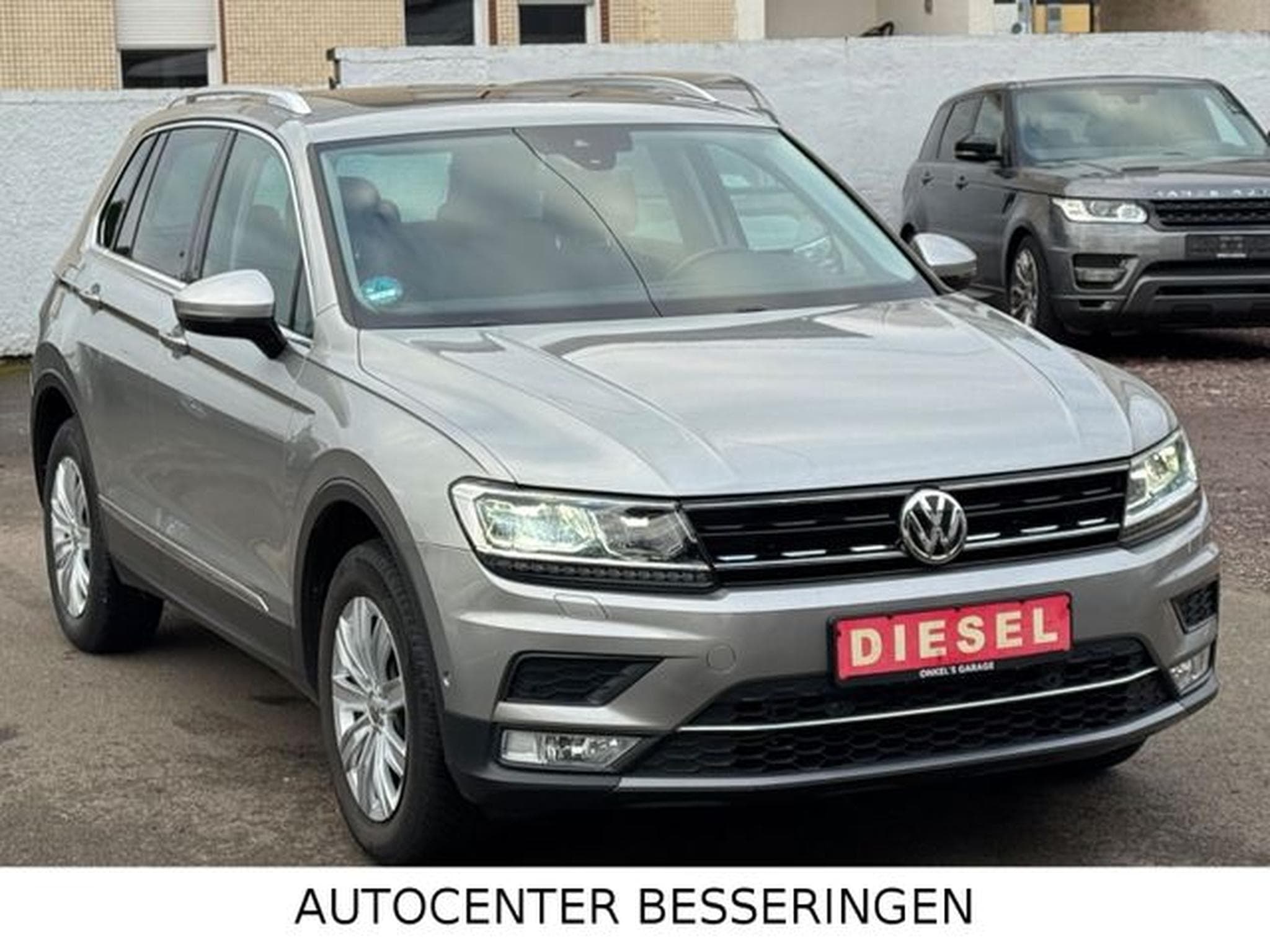 VW Tiguan Tiguan Highline 4Motion DSG *LED*PANORAMA*NAVI (2016) - Photo 2