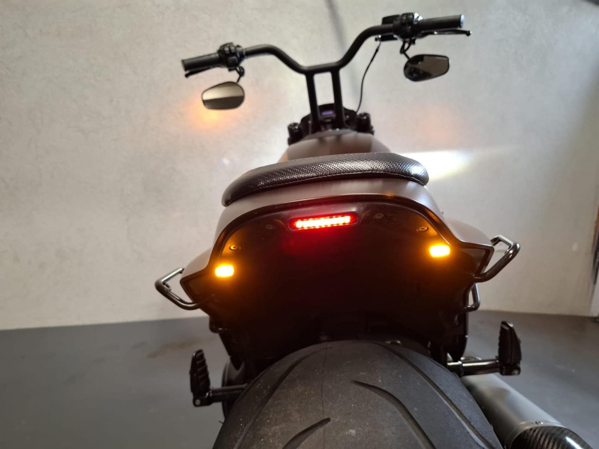 Harley-Davidson FXDR 114 FXDRS Club Style (2019) - Foto 11