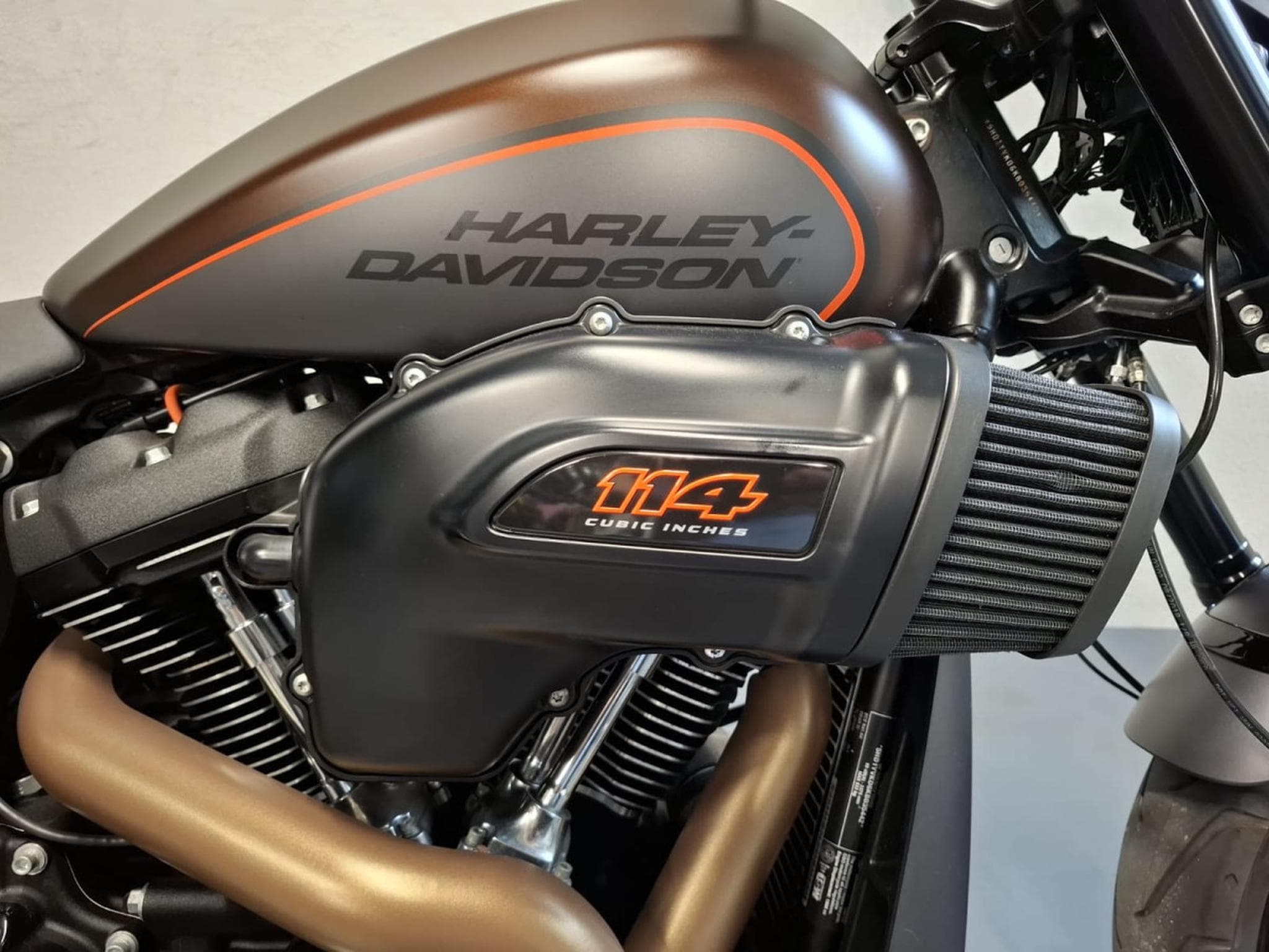 Harley-Davidson FXDR 114 FXDRS Club Style (2019) - Foto 6