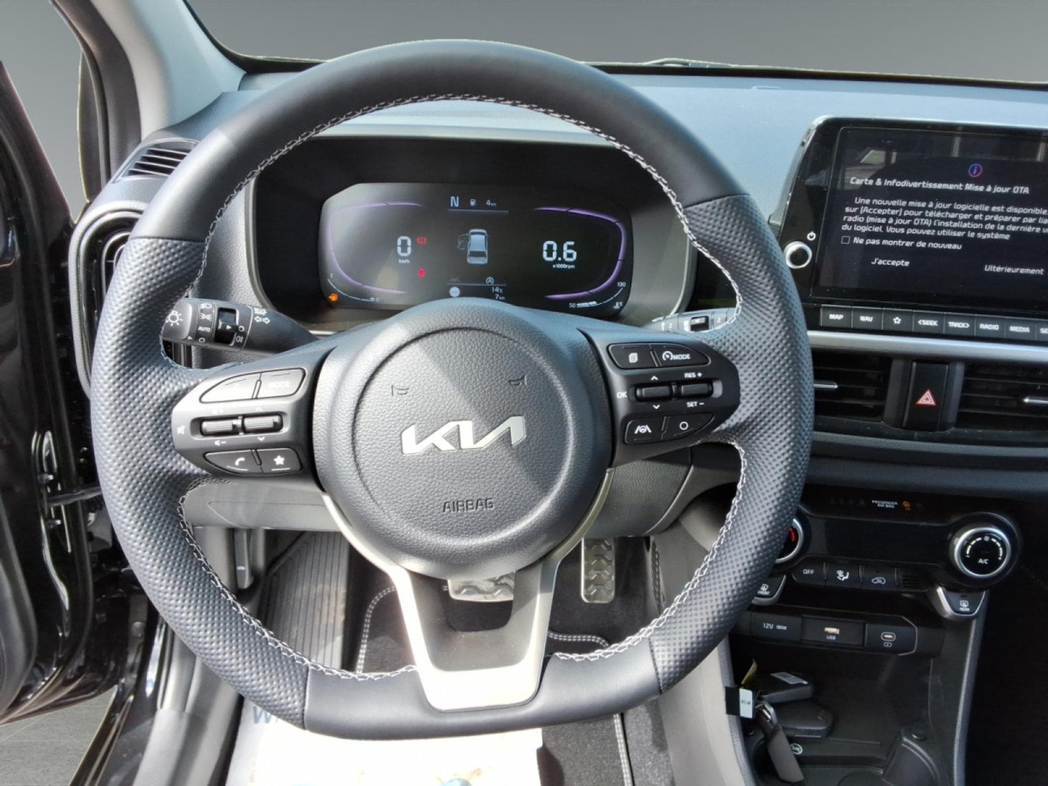 Kia Picanto GT Line 1.2 MPI ISG 79 AMT (2026) - Foto 11