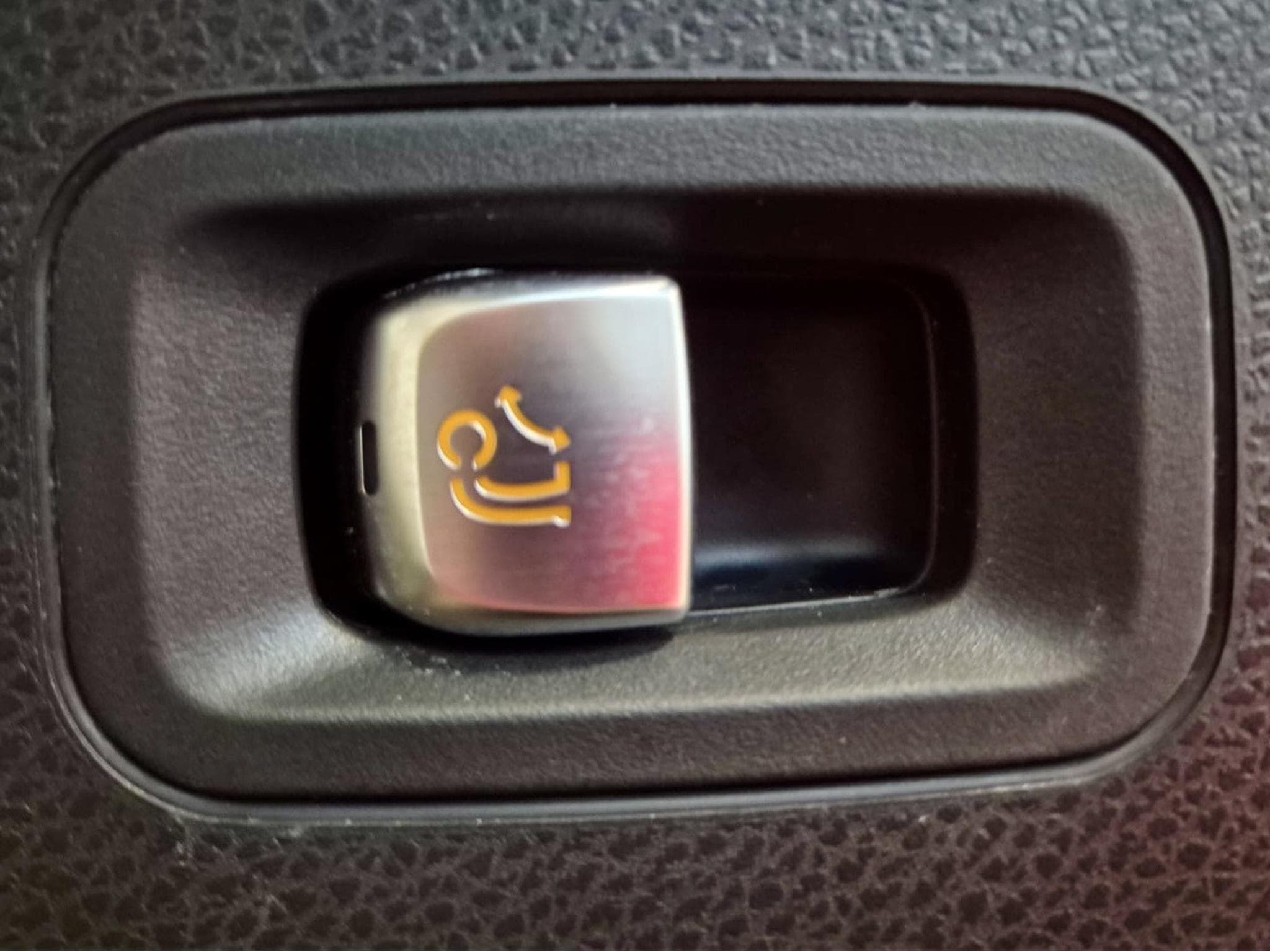 Mercedes GLC 220 COUPE D New Model 4MATIC COUPE AMG LINE CUIR NAVI (2020) - Photo 12