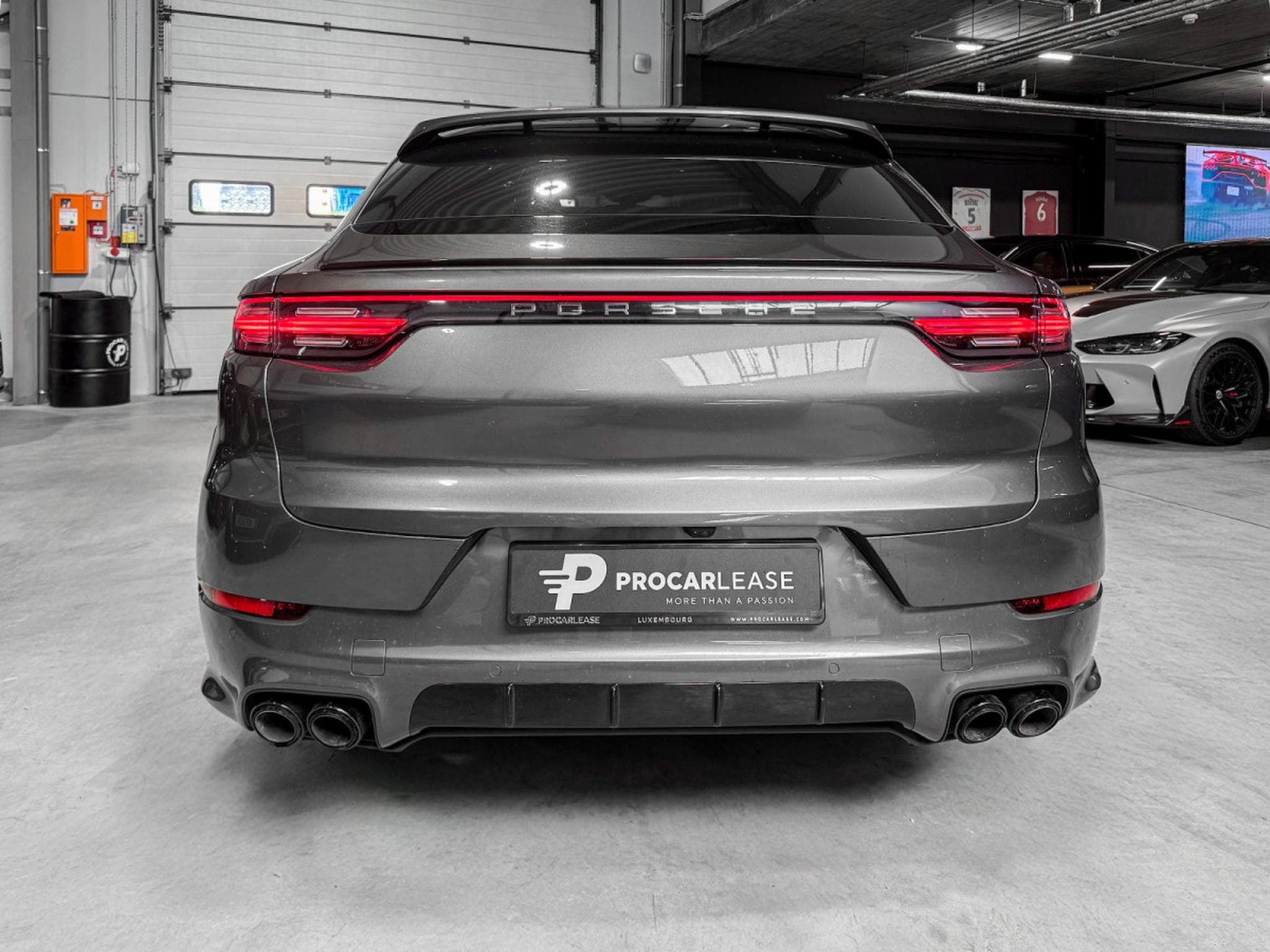 Porsche Cayenne Coupe E-Hybrid/Panorama/22 (2021) - Foto 13