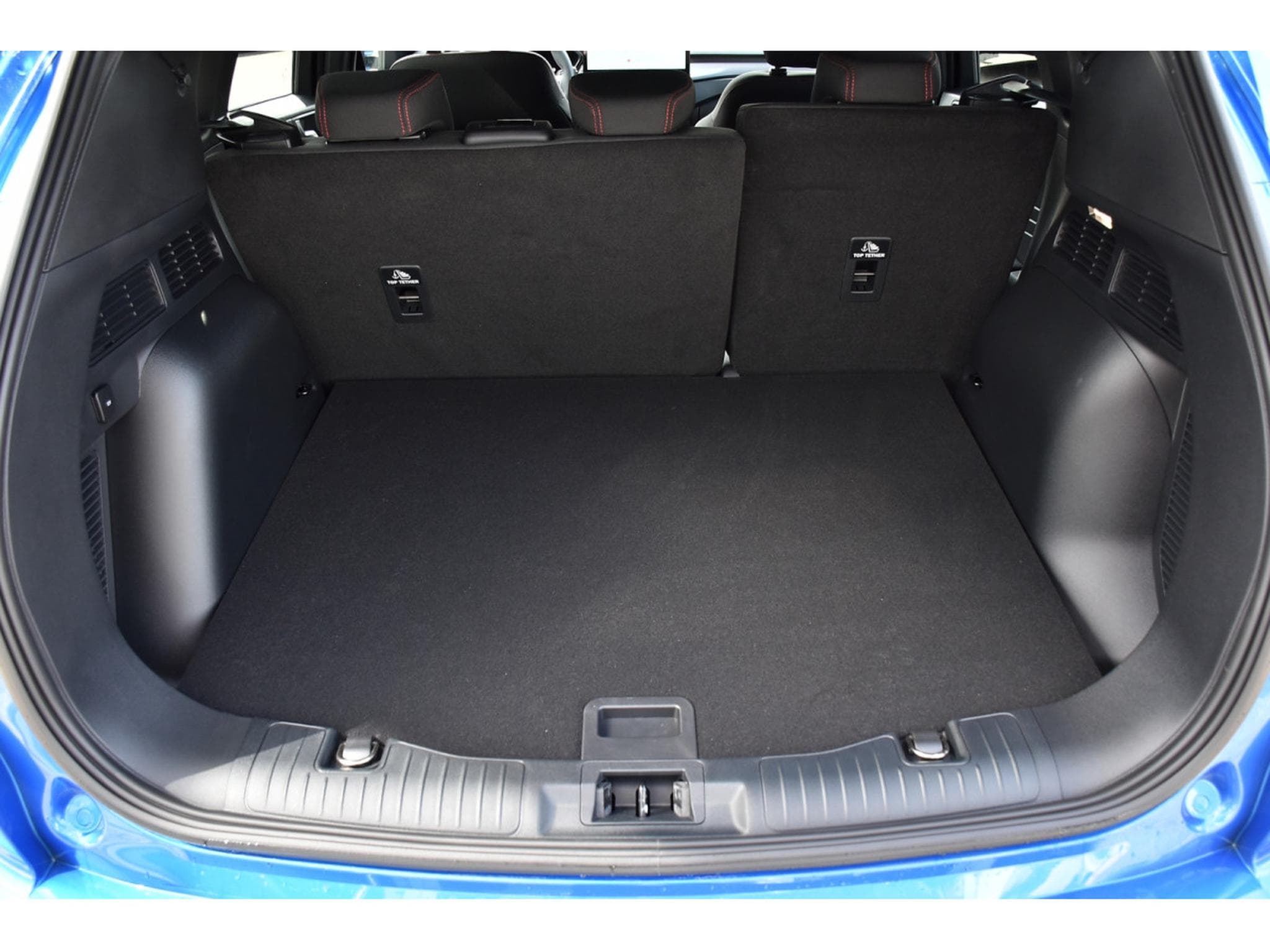 Ford Kuga 1.5 EcoBoost ST-Line Auto. PACK HIVER GPS LANE CAM NEUF (2025) - Foto 24