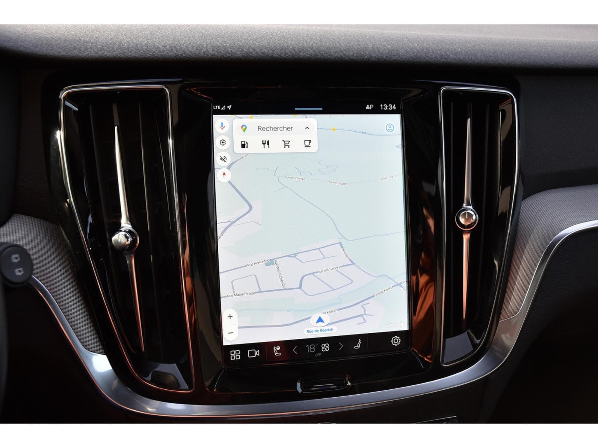 Volvo V60 2.0 B4 Plus Dark Geartronic CUIR MEMO PANO CAM360 HARMAN 1°M (2025) - Foto 11