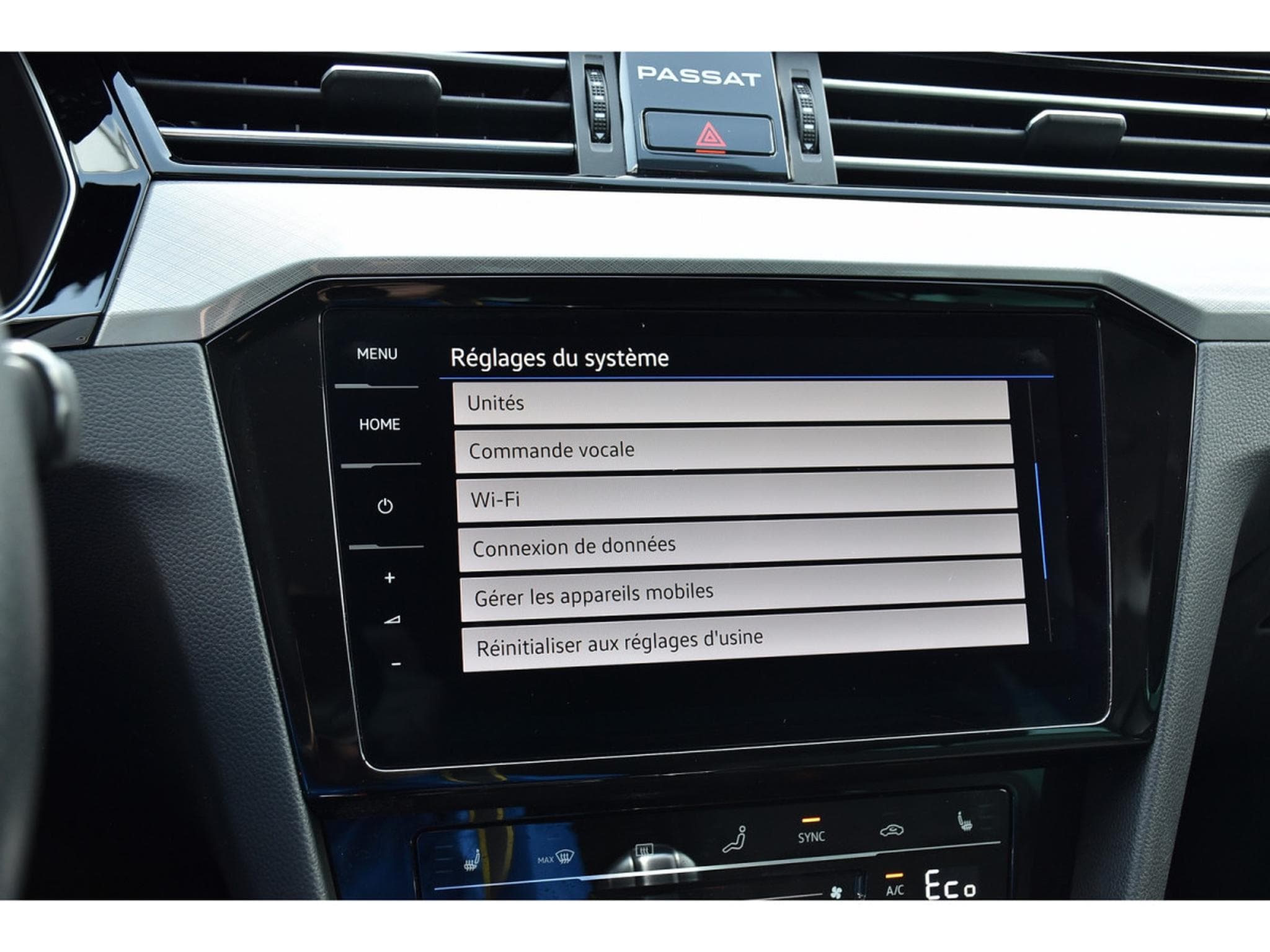 VW Passat GTE 1.4 eHybrid DSG ACC TRAVEL GPS PRO CAM PARK ATT RMQ (2021) - Foto 11