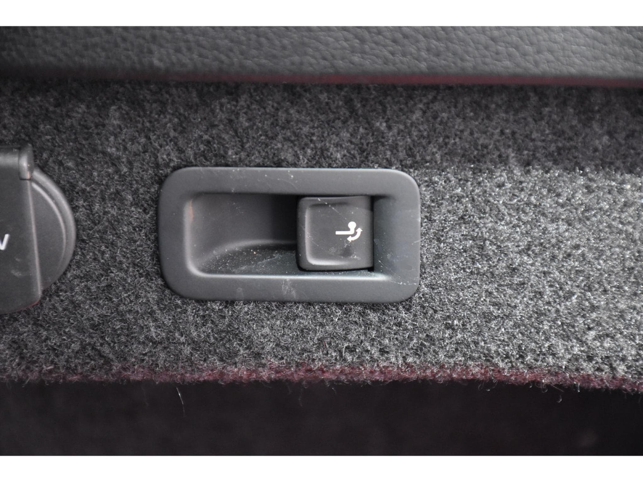 VW Passat GTE 1.4 eHybrid DSG ACC TRAVEL GPS PRO CAM PARK ATT RMQ (2021) - Foto 23